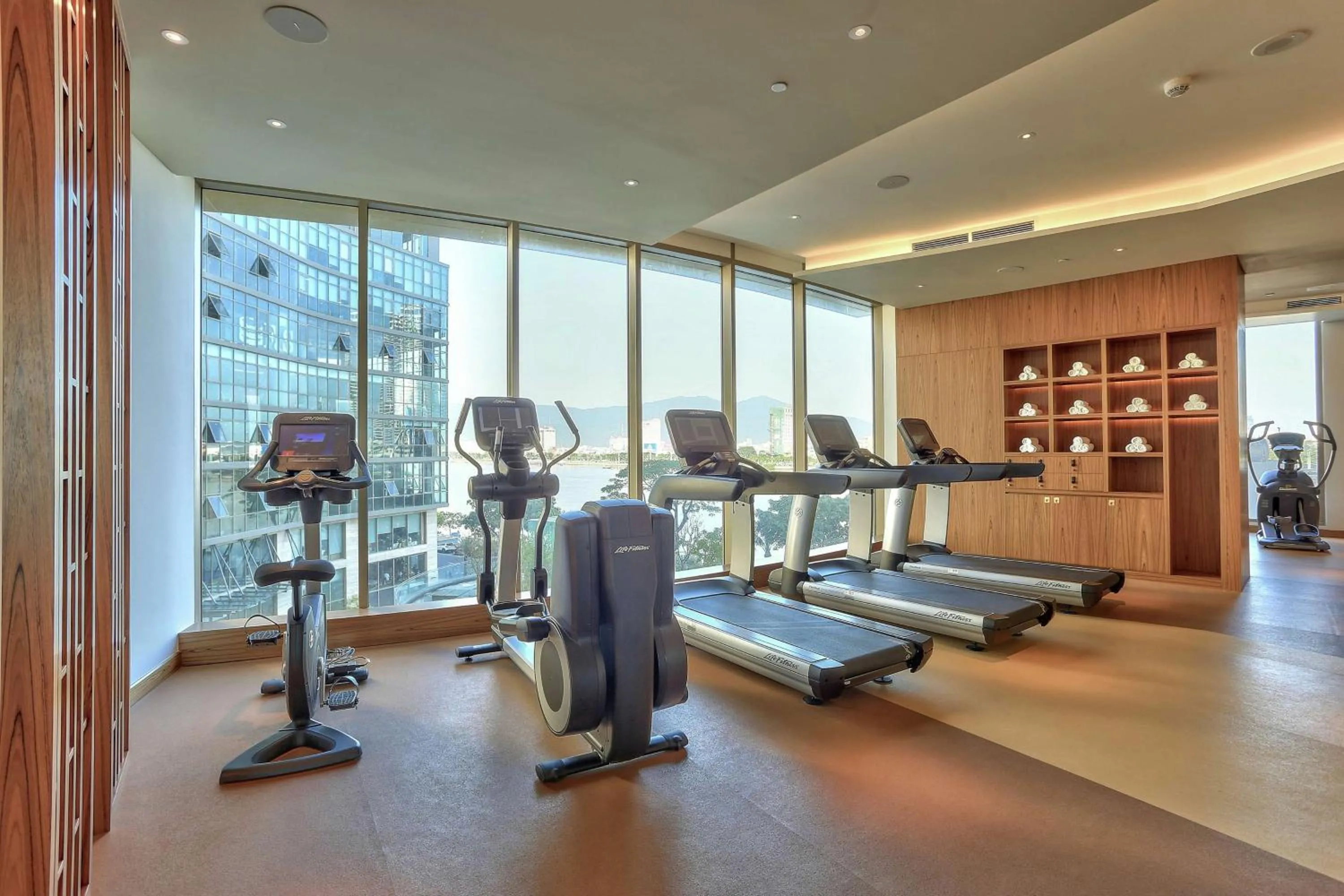 Fitness centre/facilities in Hilton Da Nang