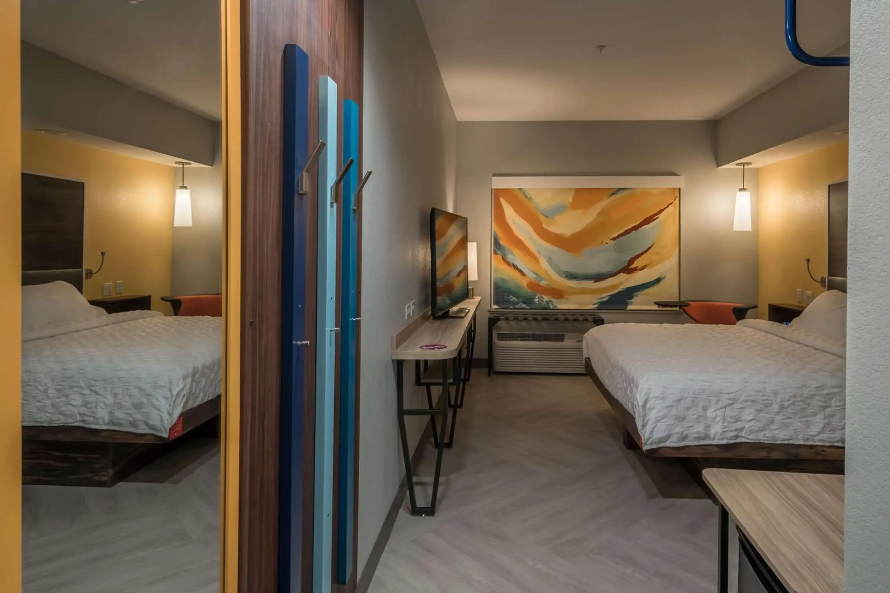 Bed in Tru by Hilton Garland Richardson Bed in Tru by Hilton Garland Richardson