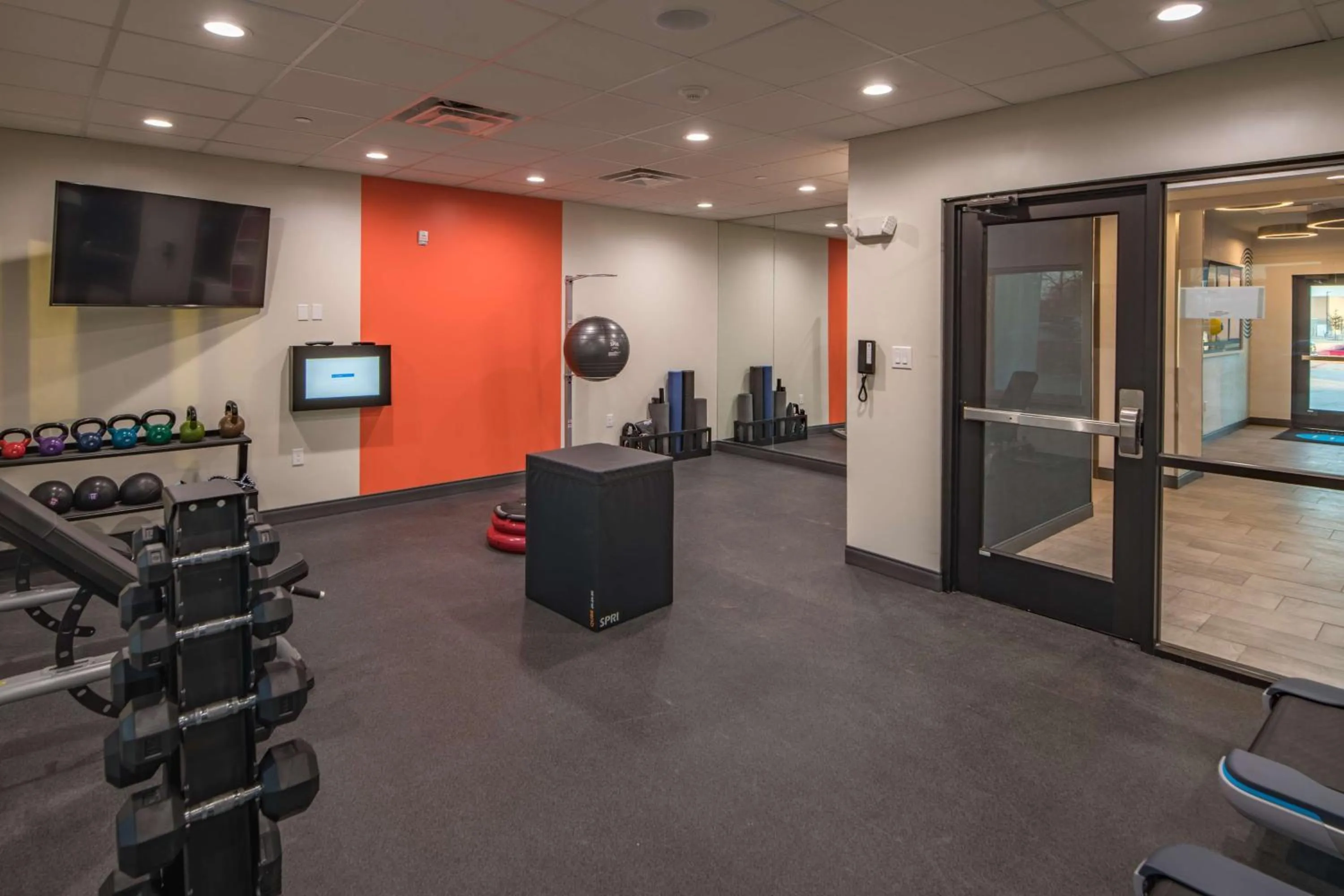 Fitness centre/facilities in Tru by Hilton Garland Richardson