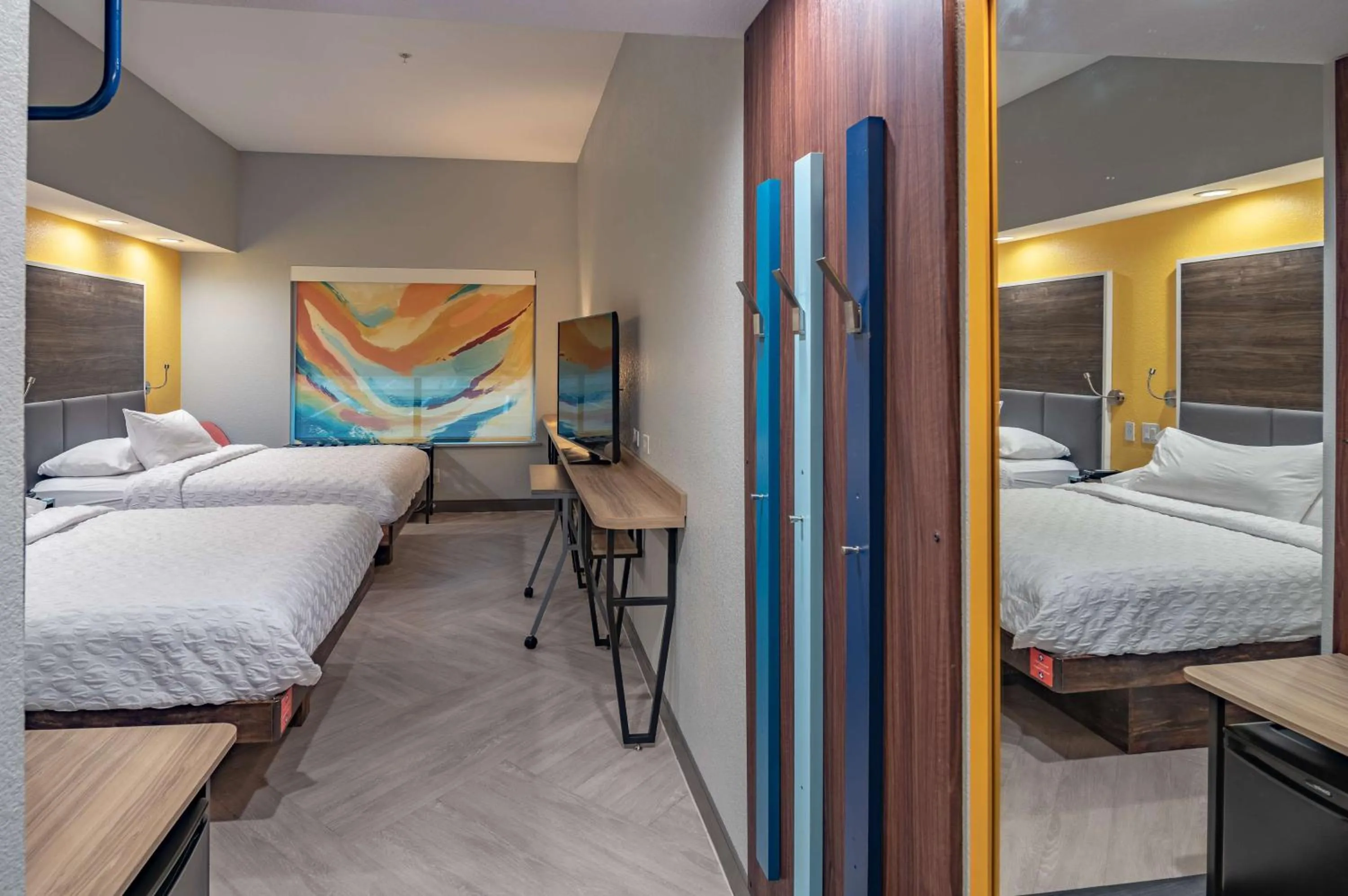 Bed in Tru by Hilton Garland Richardson