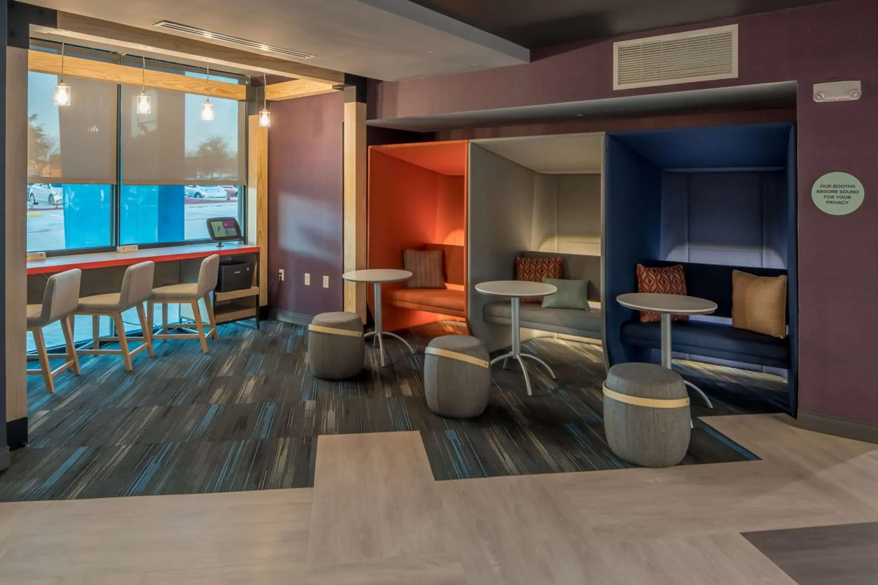 Lobby or reception in Tru by Hilton Garland Richardson Lobby or reception in Tru by Hilton Garland Richardson