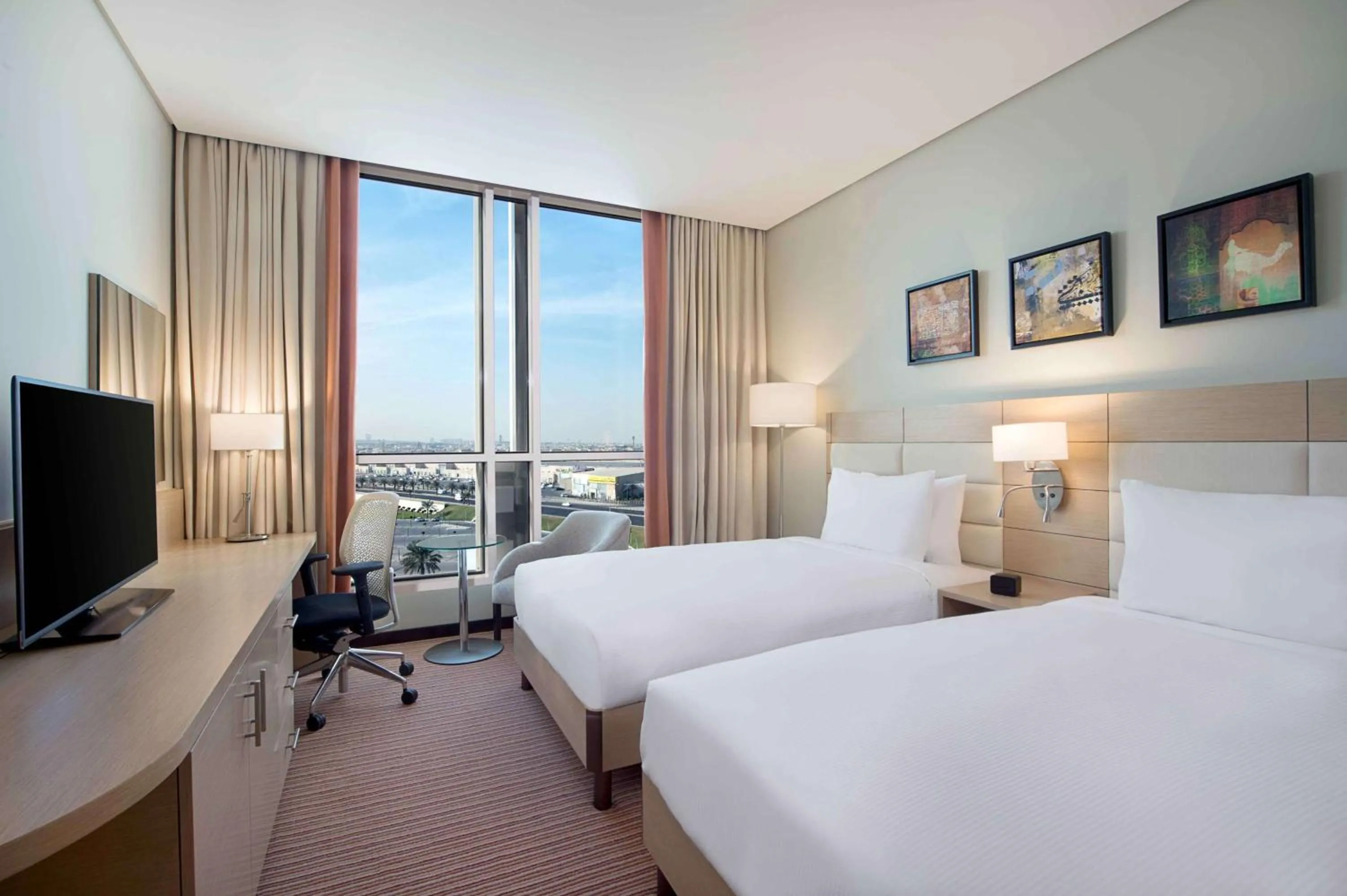 Bedroom, Bed in Hilton Garden Inn Al Khobar