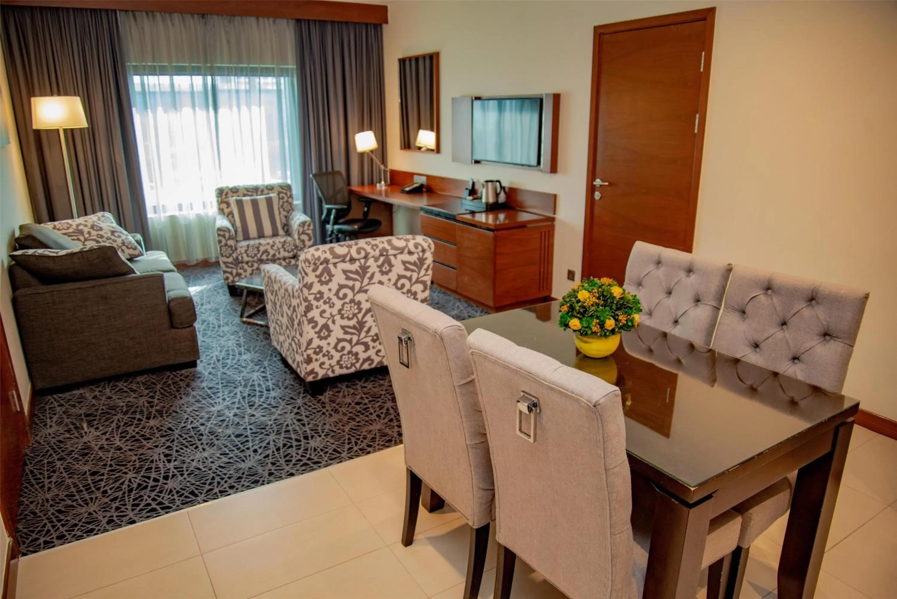 Living room in Hilton Garden Inn Nairobi Airport