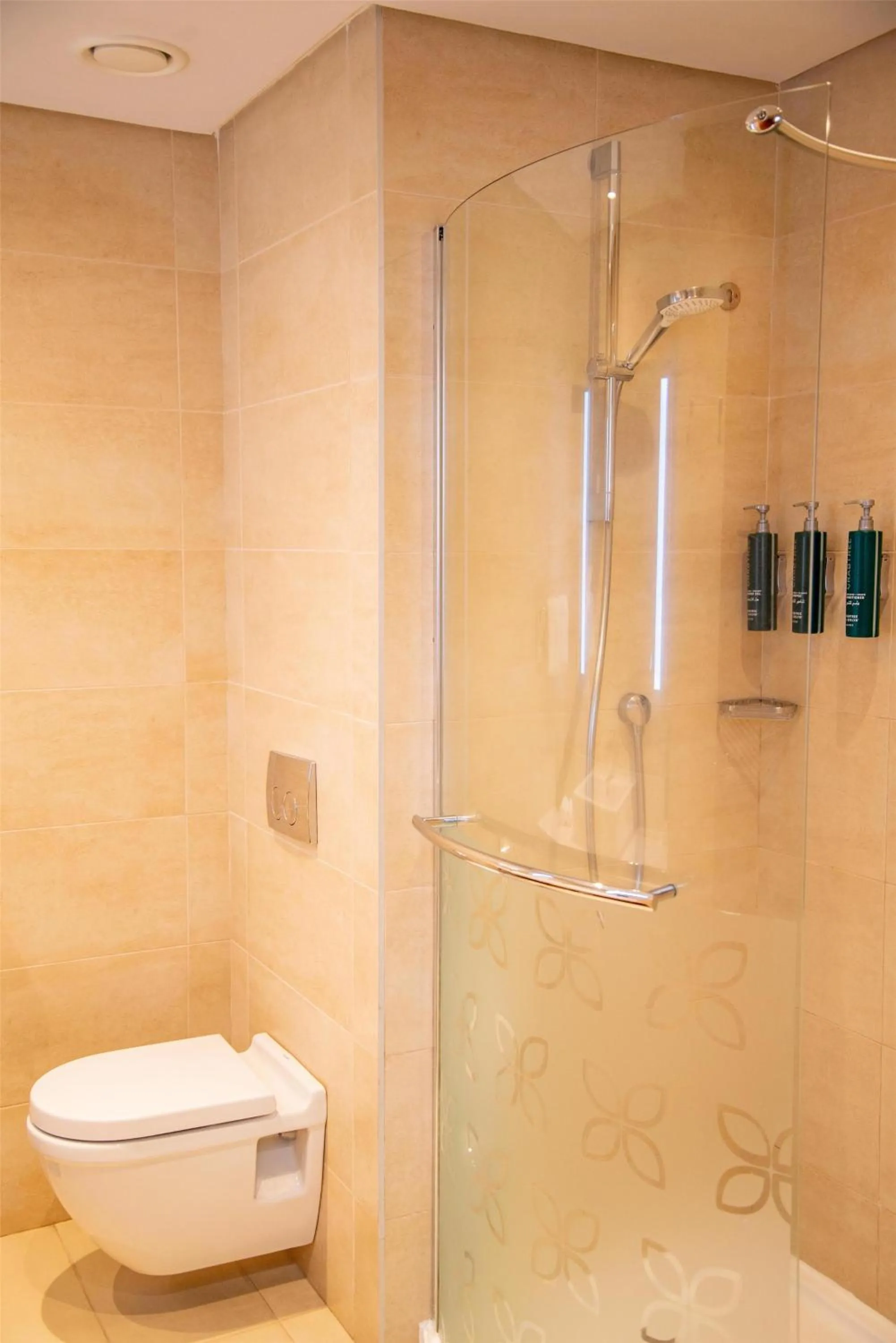 Bathroom in Hilton Garden Inn Nairobi Airport