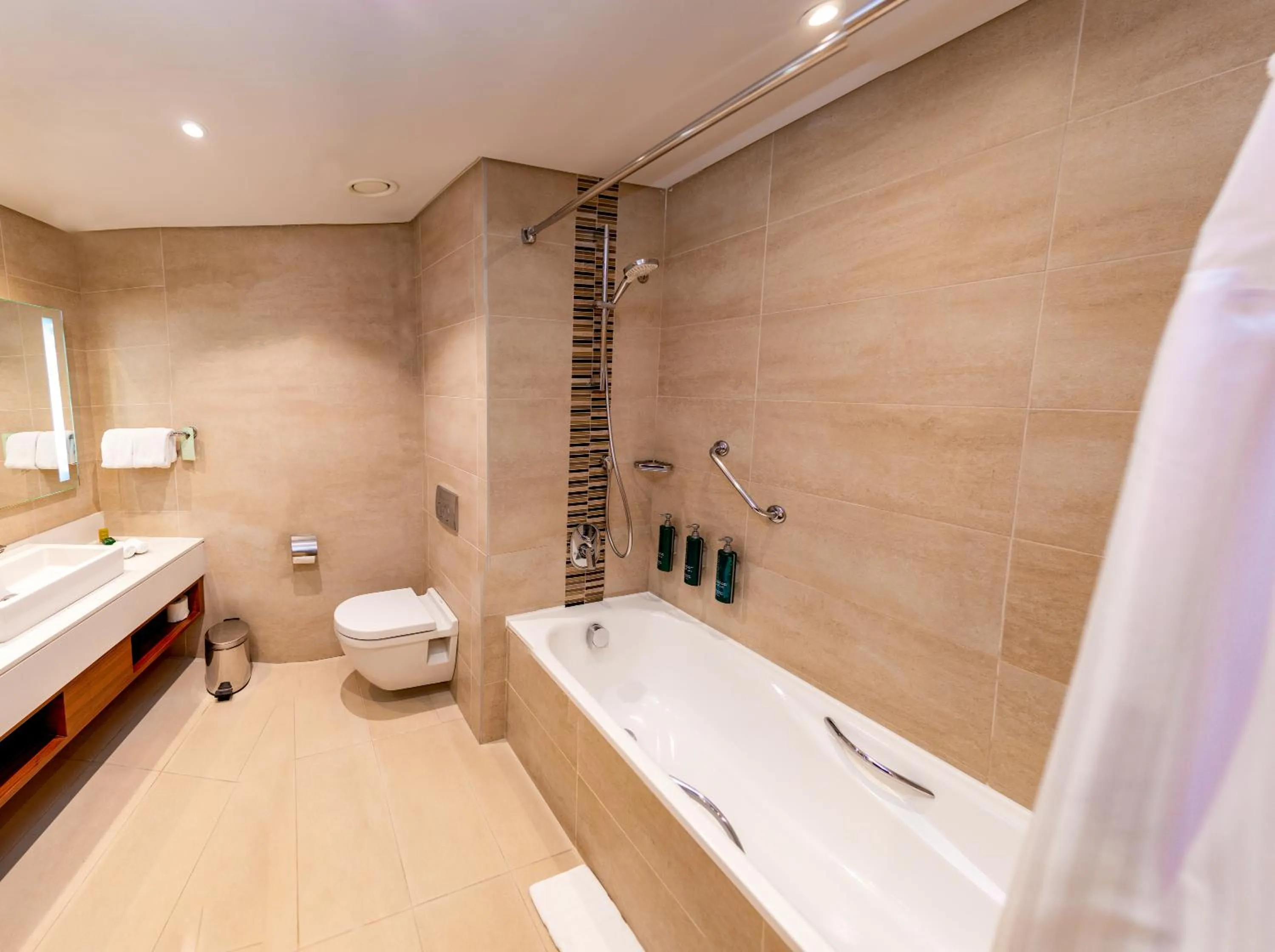 Bathroom in Hilton Garden Inn Nairobi Airport