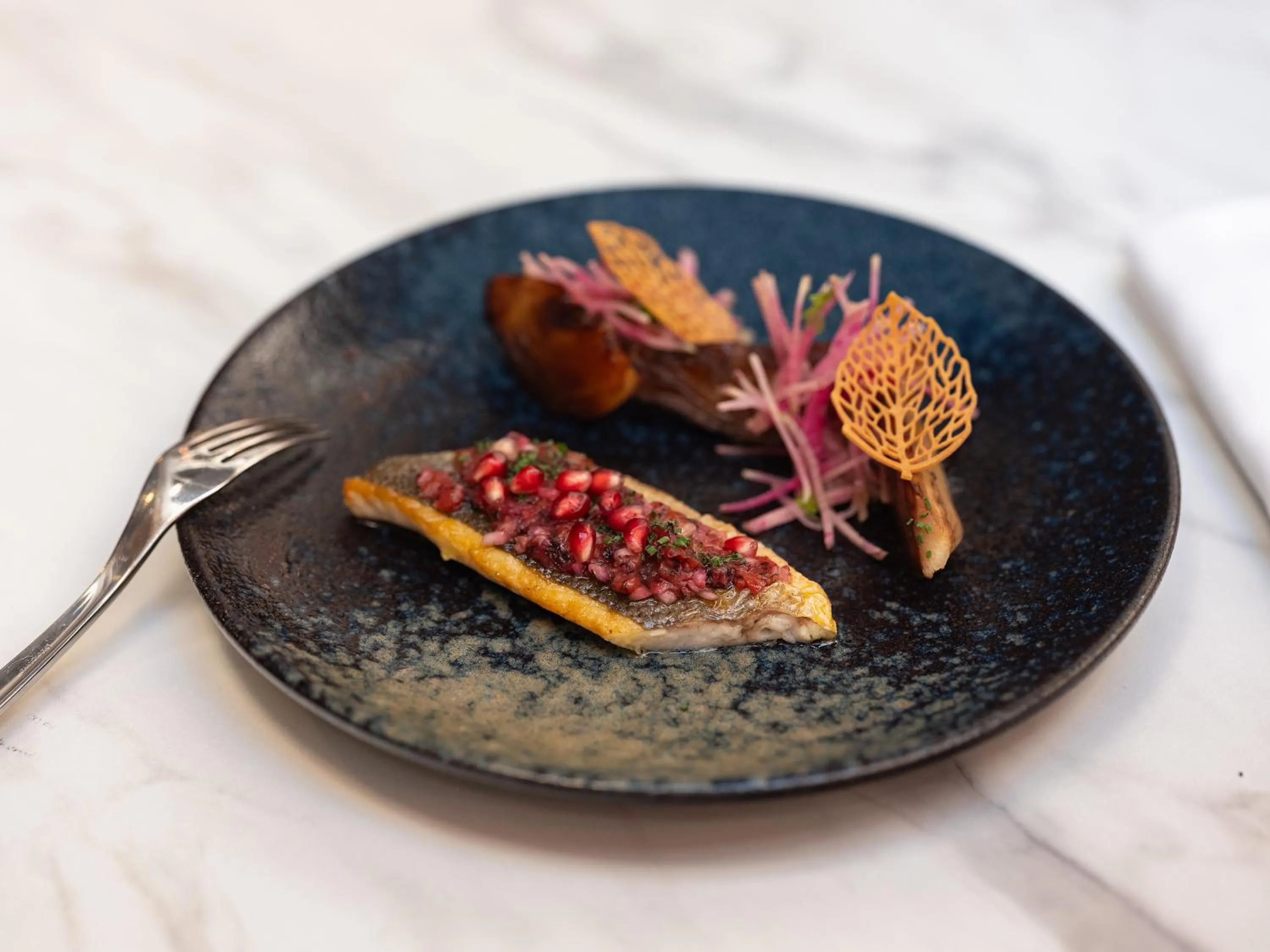 Restaurant/places to eat in Niepce Paris, Curio Collection By Hilton