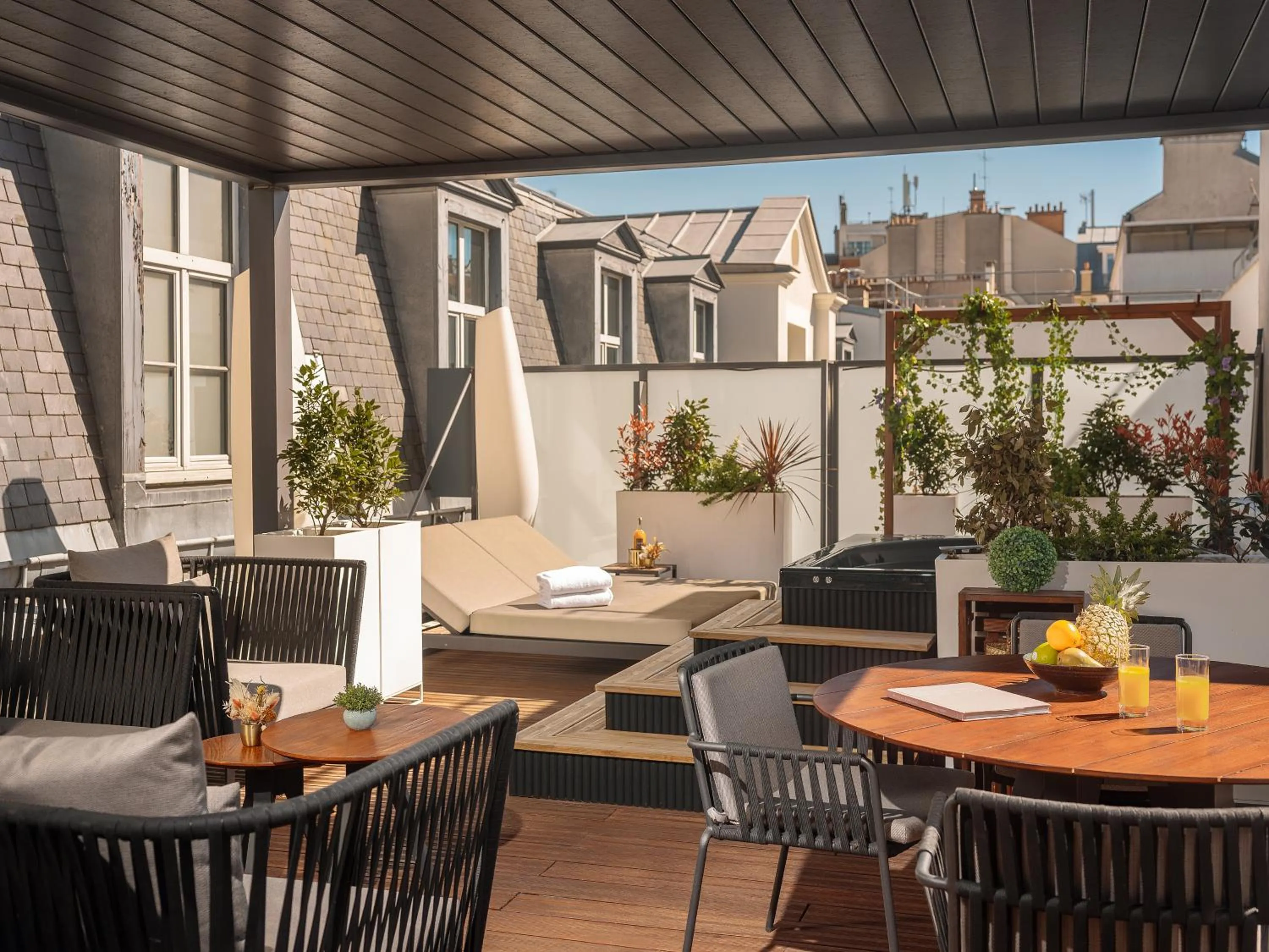 Patio in Niepce Paris, Curio Collection By Hilton