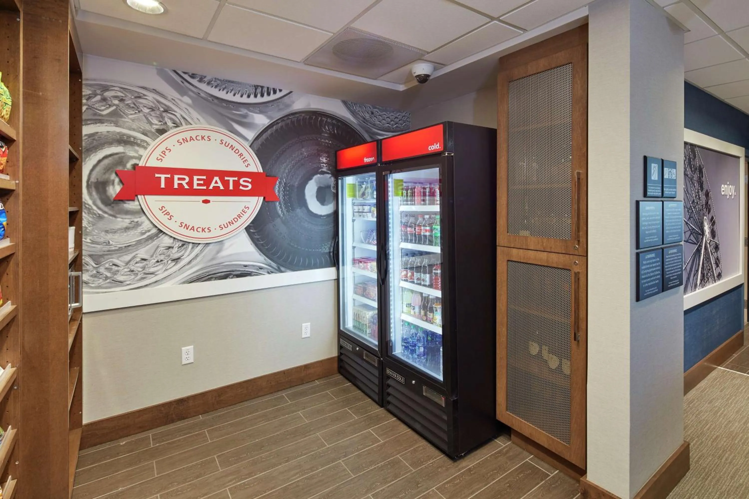 Restaurant/places to eat in Hampton Inn & Suites Sacramento at CSUS