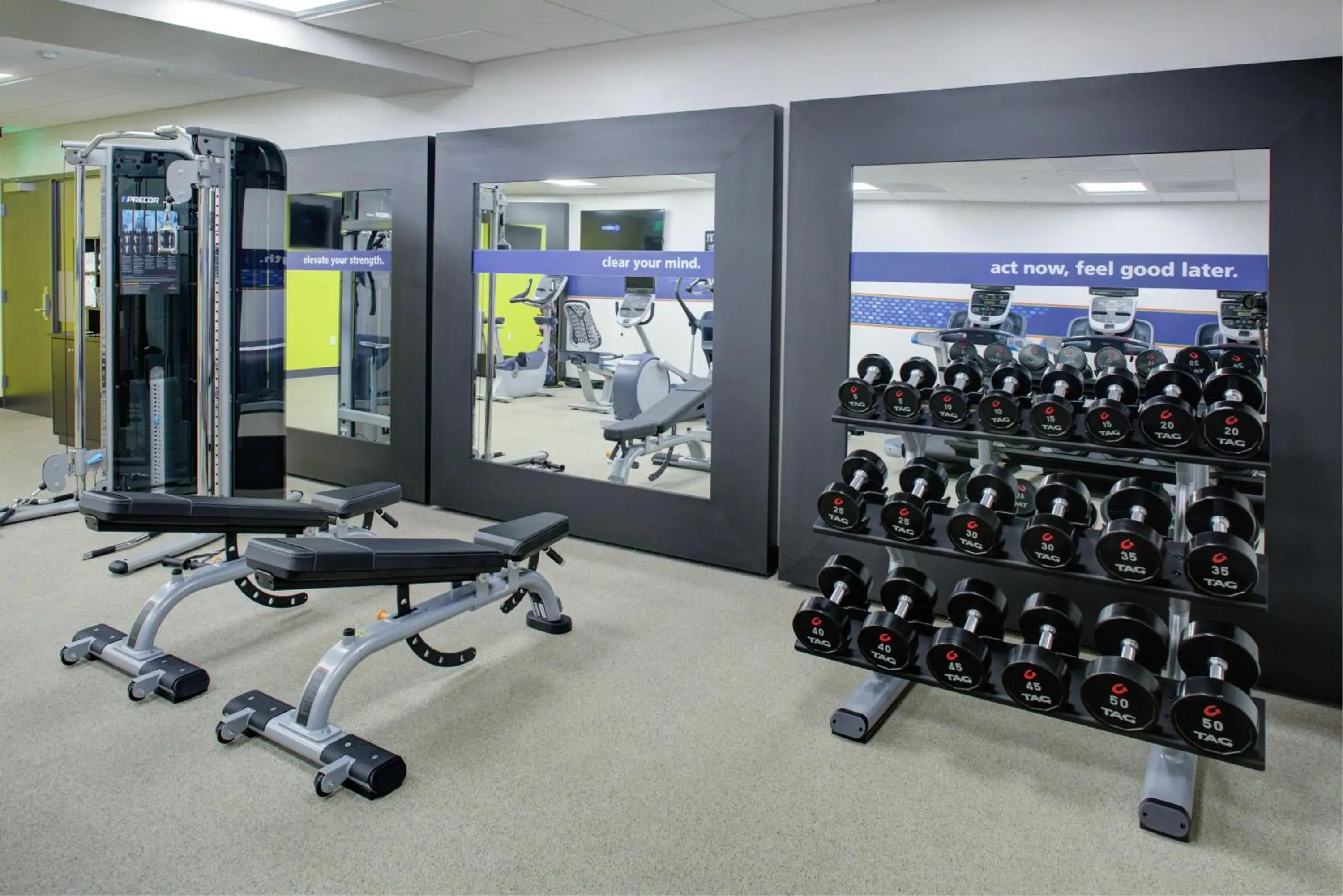 Fitness centre/facilities in Hampton Inn & Suites Irvine/Orange County Airport Fitness centre/facilities in Hampton Inn & Suites Irvine/Orange County Airport
