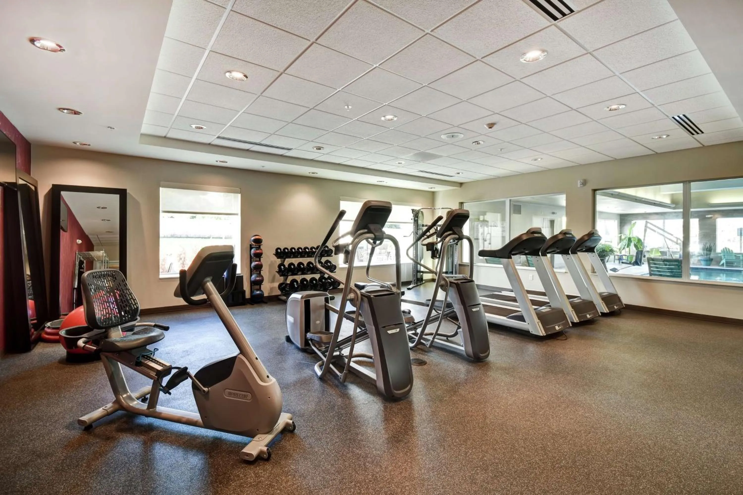 Fitness centre/facilities in Home2 Suites by Hilton Springfield North