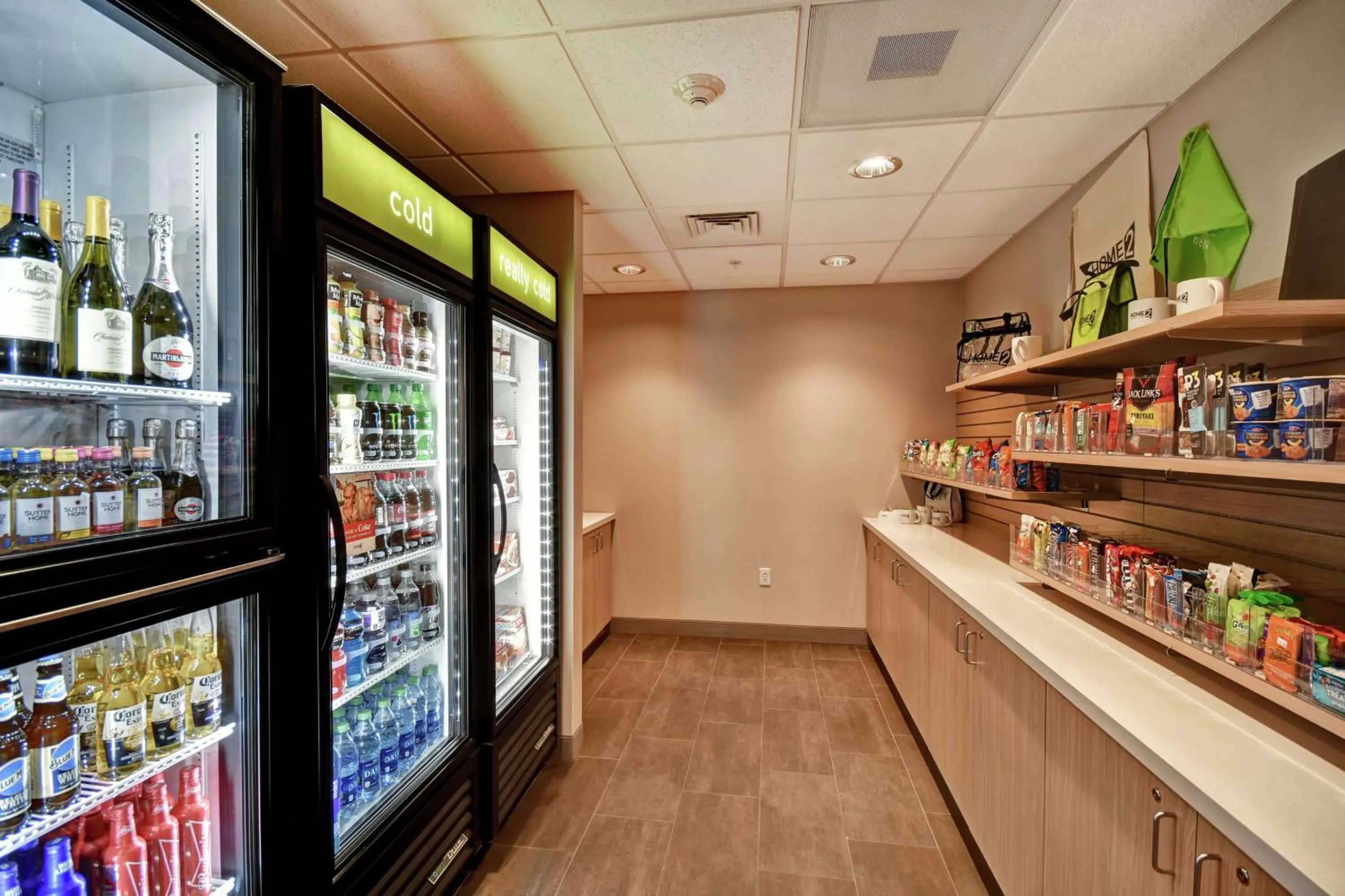 Restaurant/places to eat in Home2 Suites by Hilton Springfield North