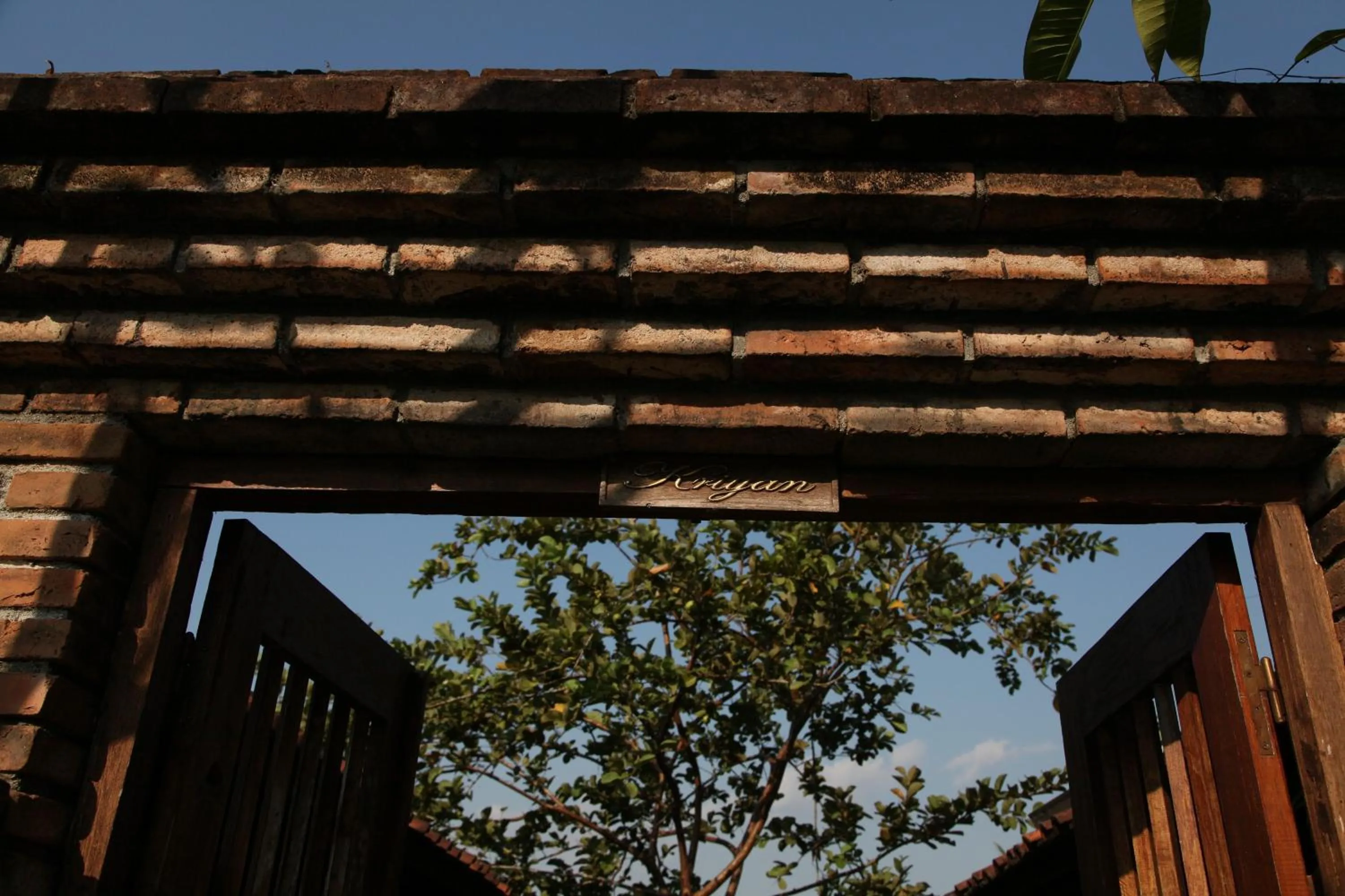 Tembi - Historical Home