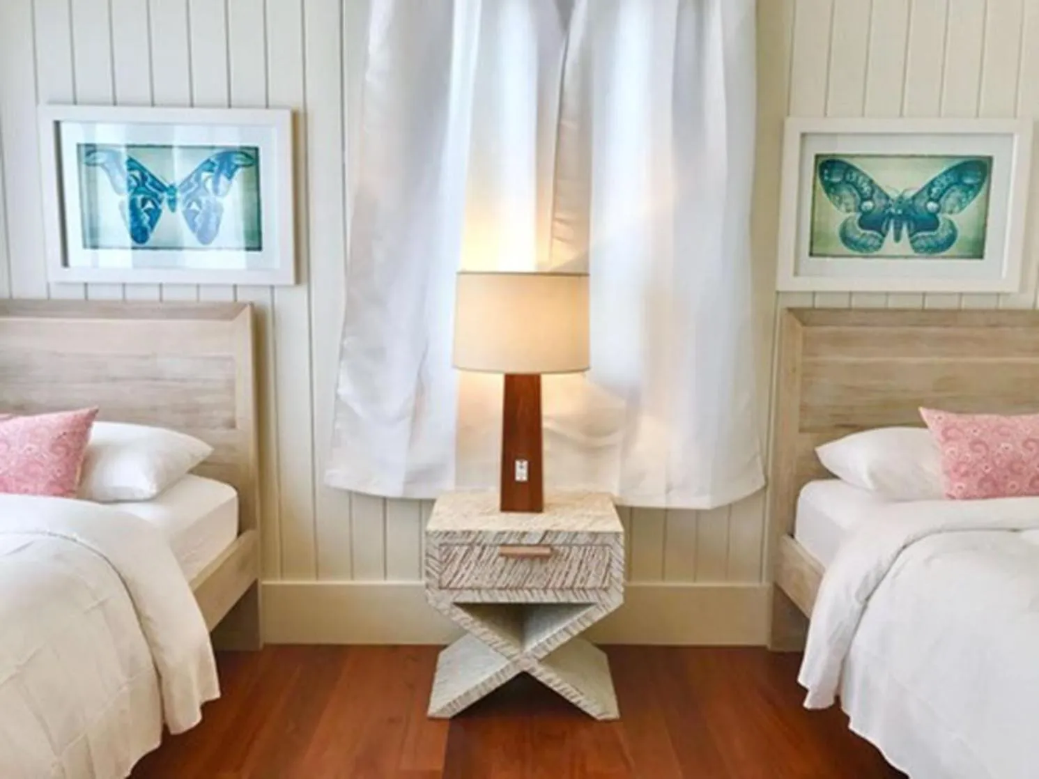 Bedroom, Bed in Mahogany Bay Resort and Beach Club, Curio Collection