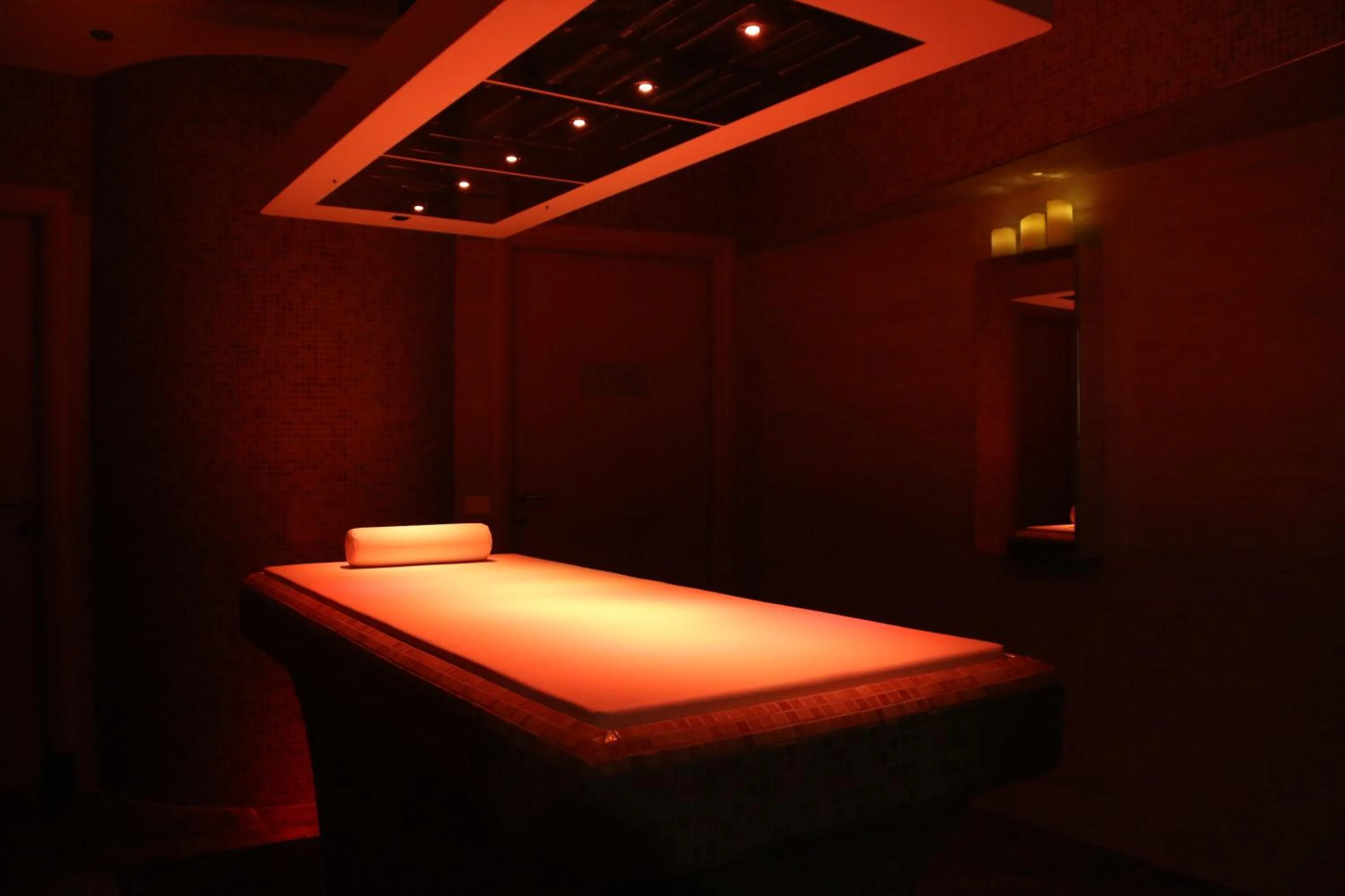 Cocca Hotel Royal Thai Spa