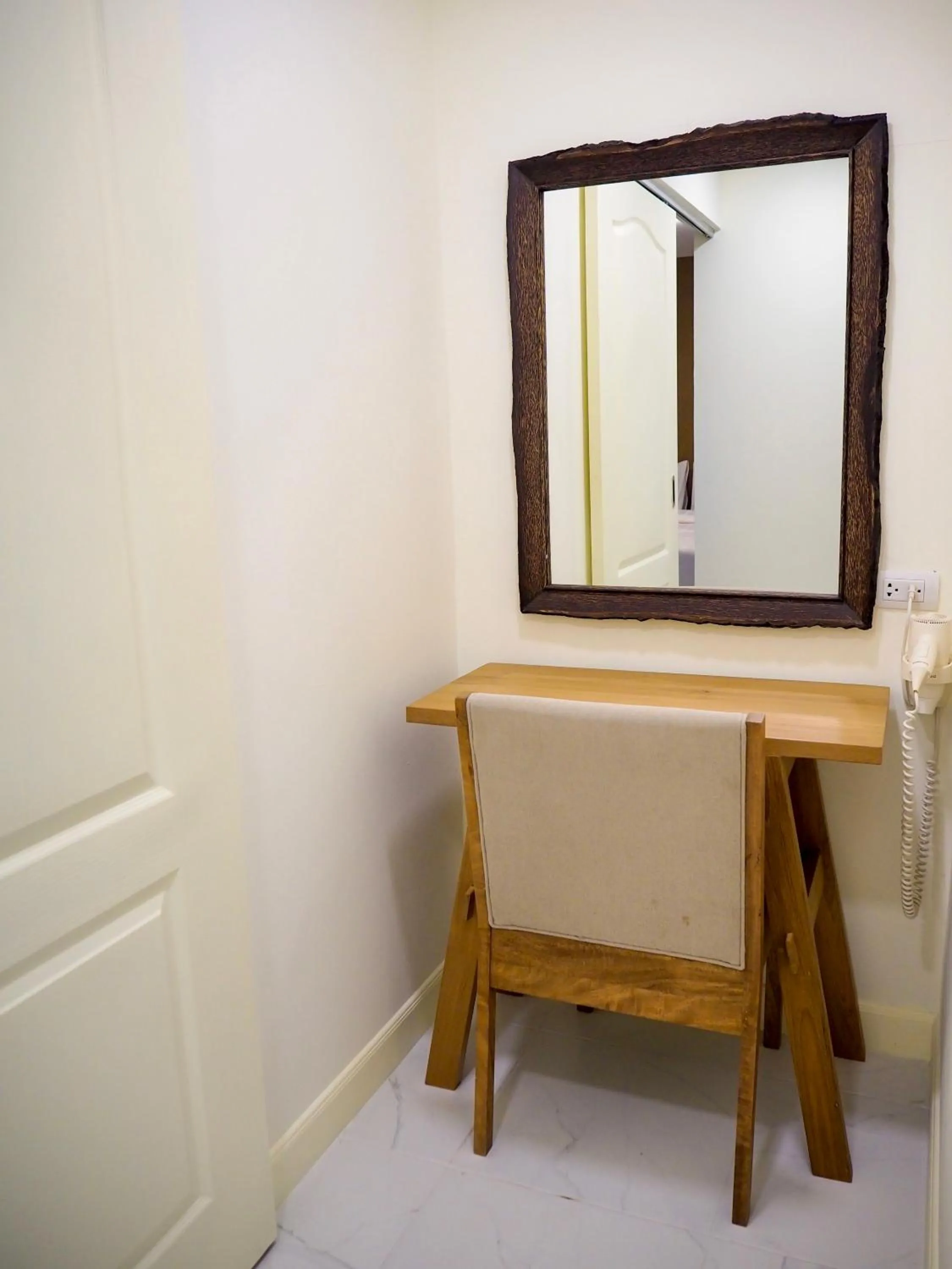 Baan Dan Ta Wan Nuea