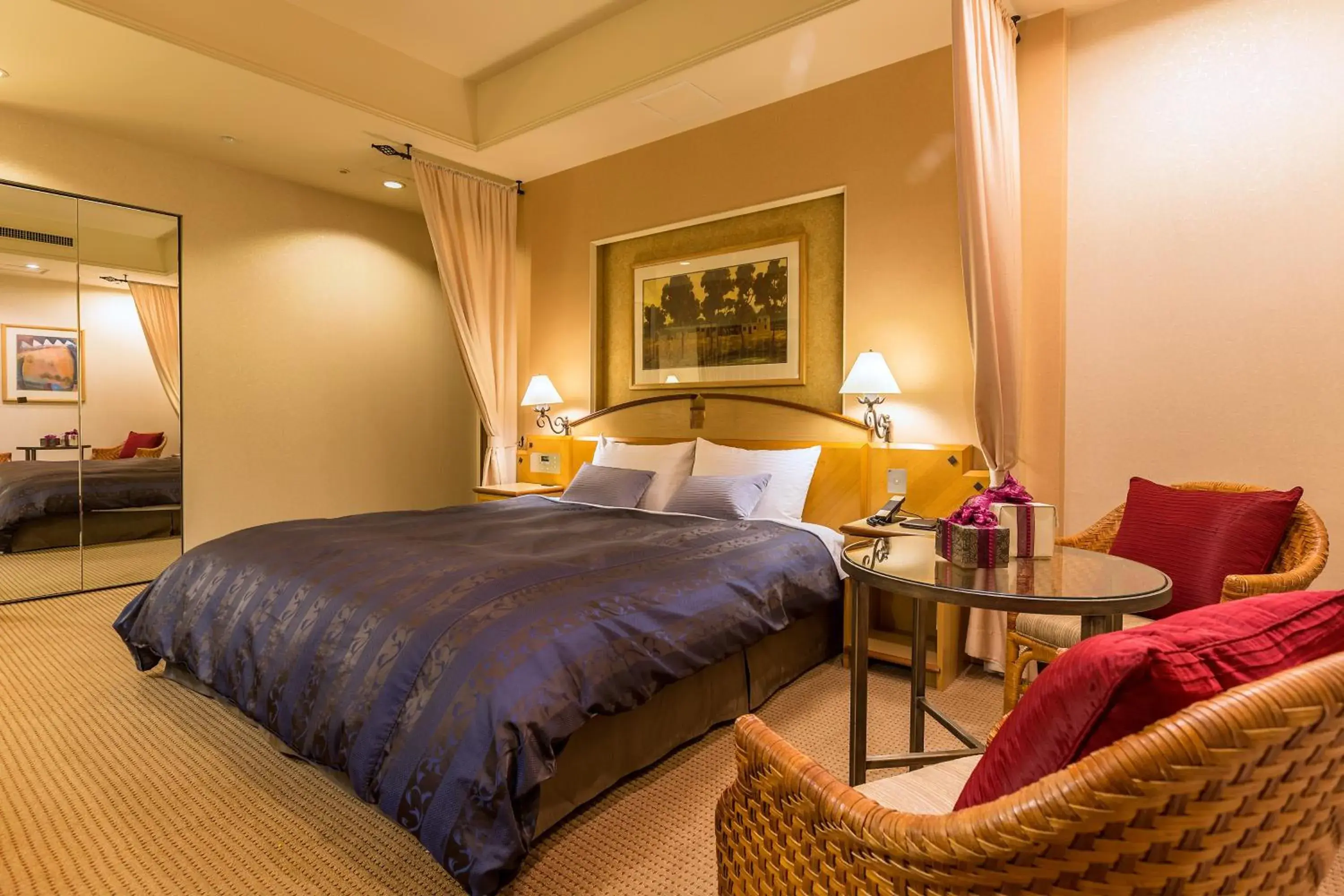 Deluxe Double Room - Non-Smoking in Hotel Resol Sapporo Nakajima Koen Deluxe Double Room - Non-Smoking in Hotel Resol Sapporo Nakajima Koen