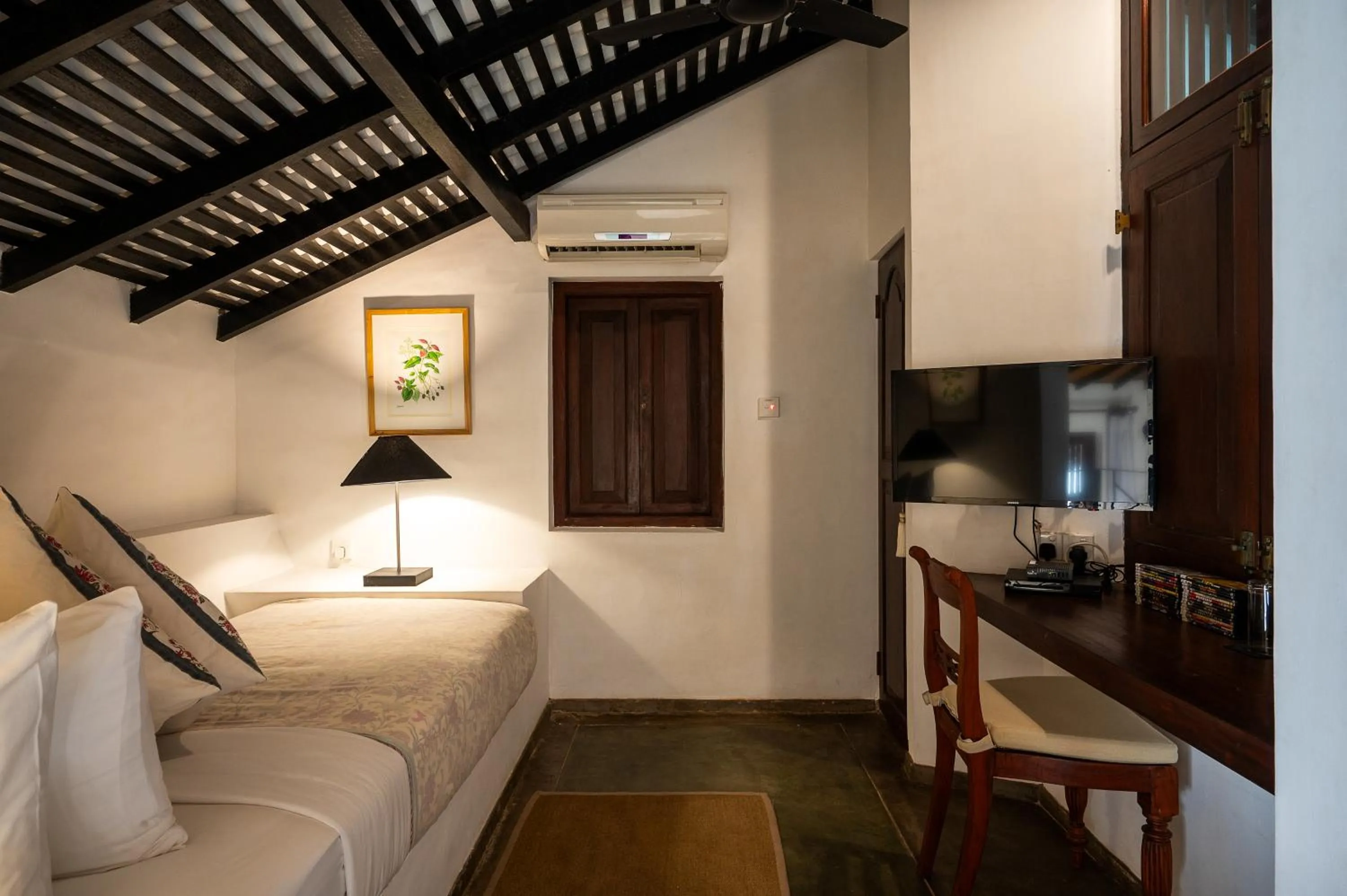 Bed in Nyne Hotels The Muse - Bentota