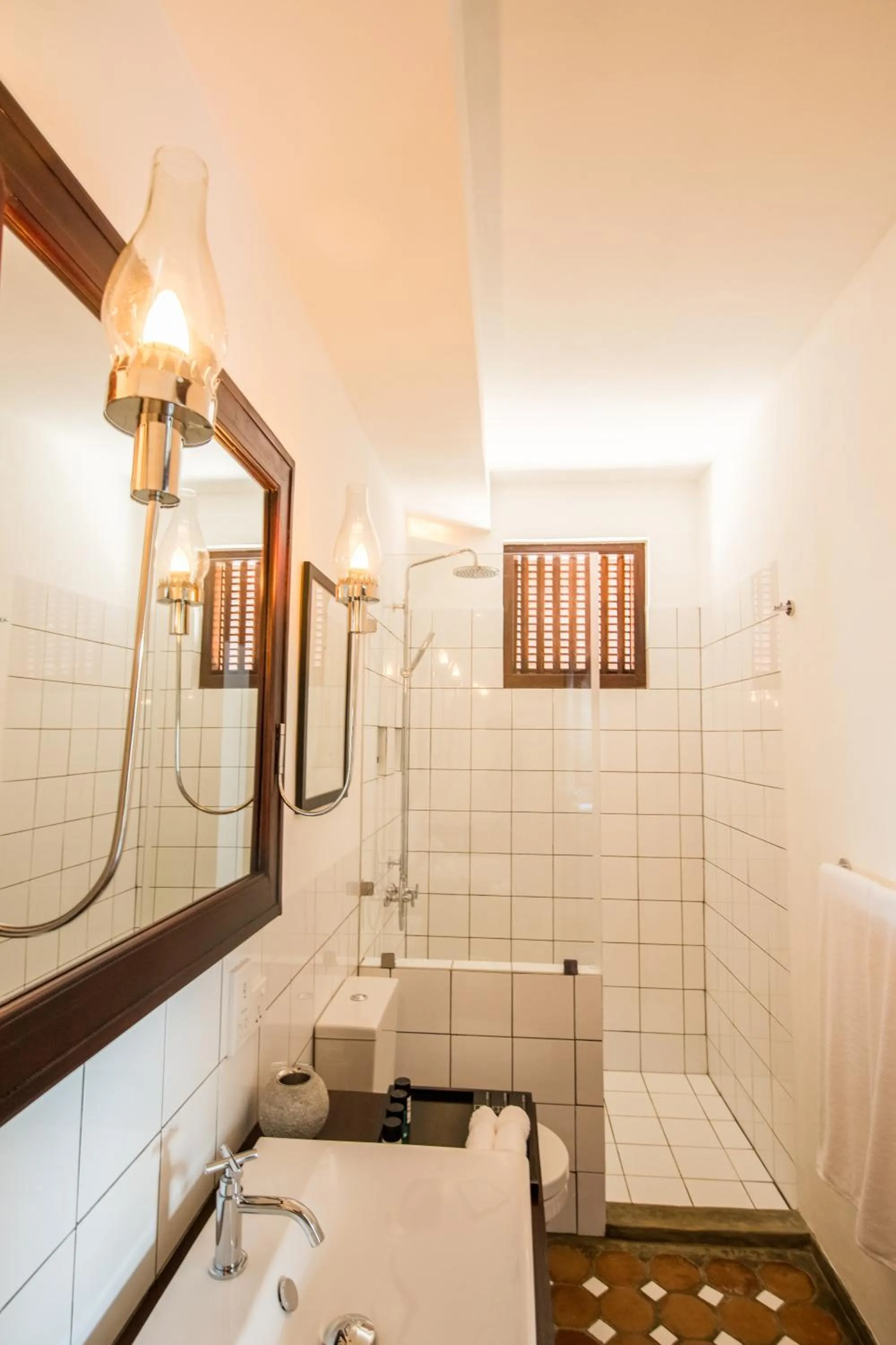 Shower in Taru Villas - The Muse - Bentota