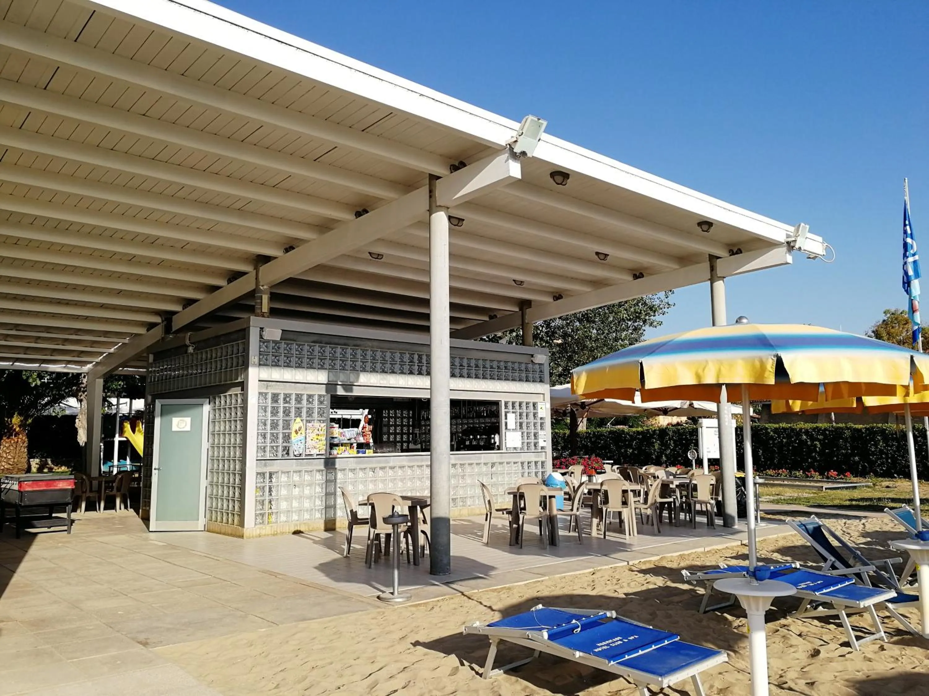 Restaurant/places to eat in Hermitage Hotel