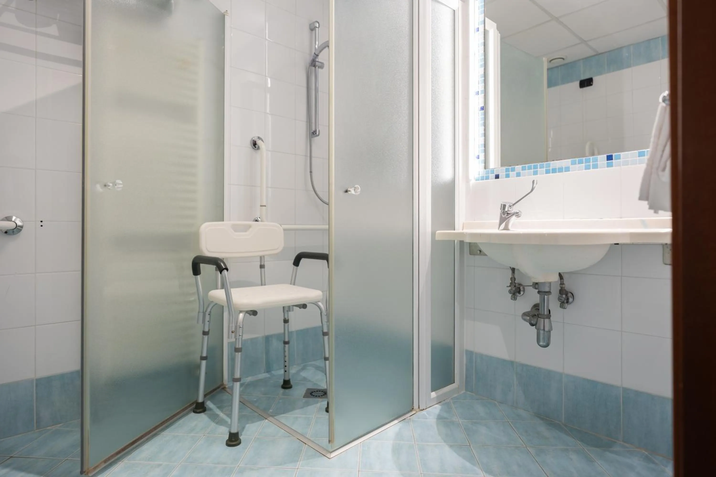 Bathroom in Hermitage Hotel