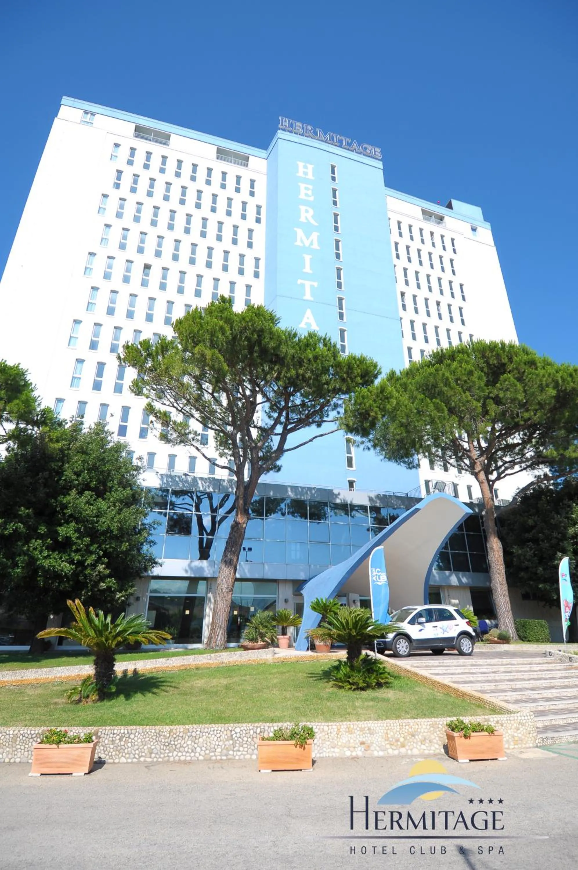 Property building in Hermitage Hotel