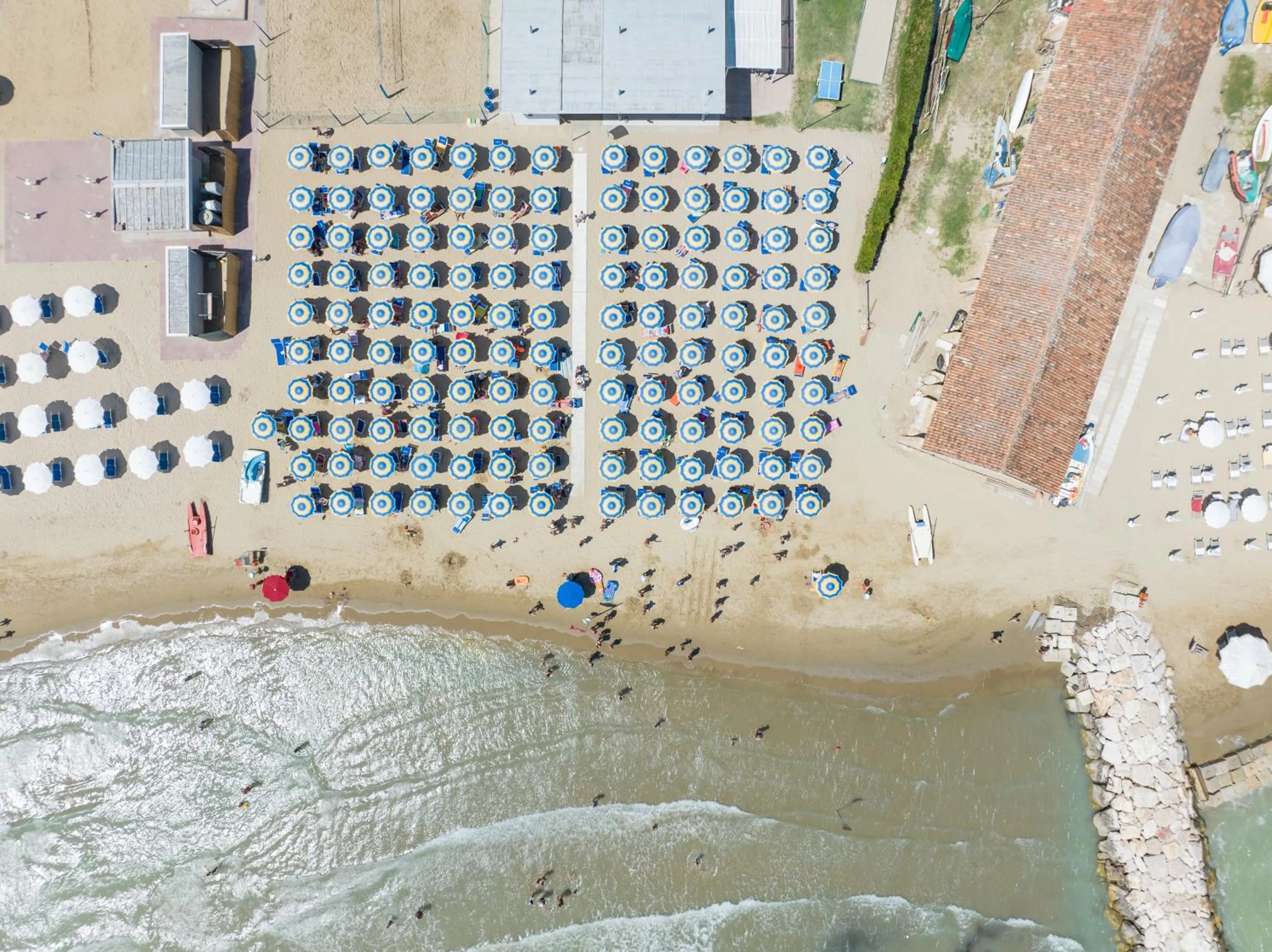 Beach in Hermitage Hotel
