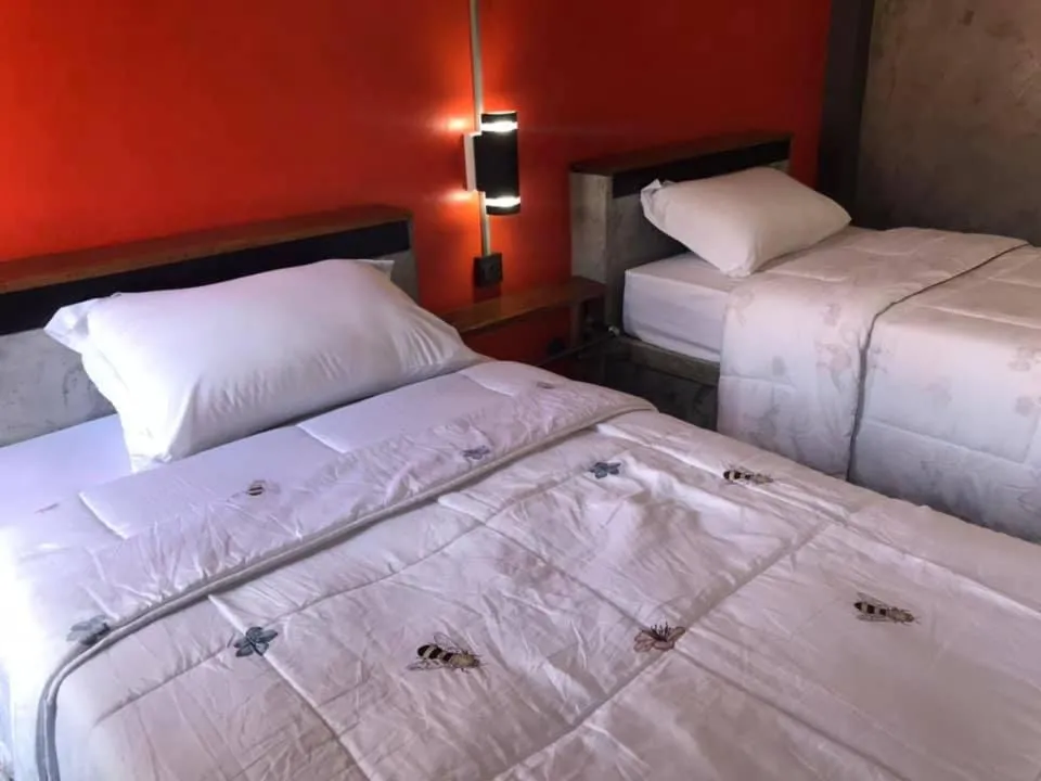 Bed in Janrawee Resort