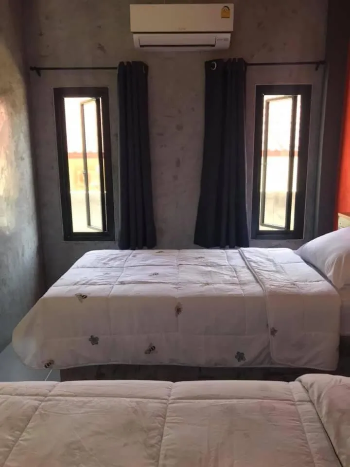 Bed in Janrawee Resort