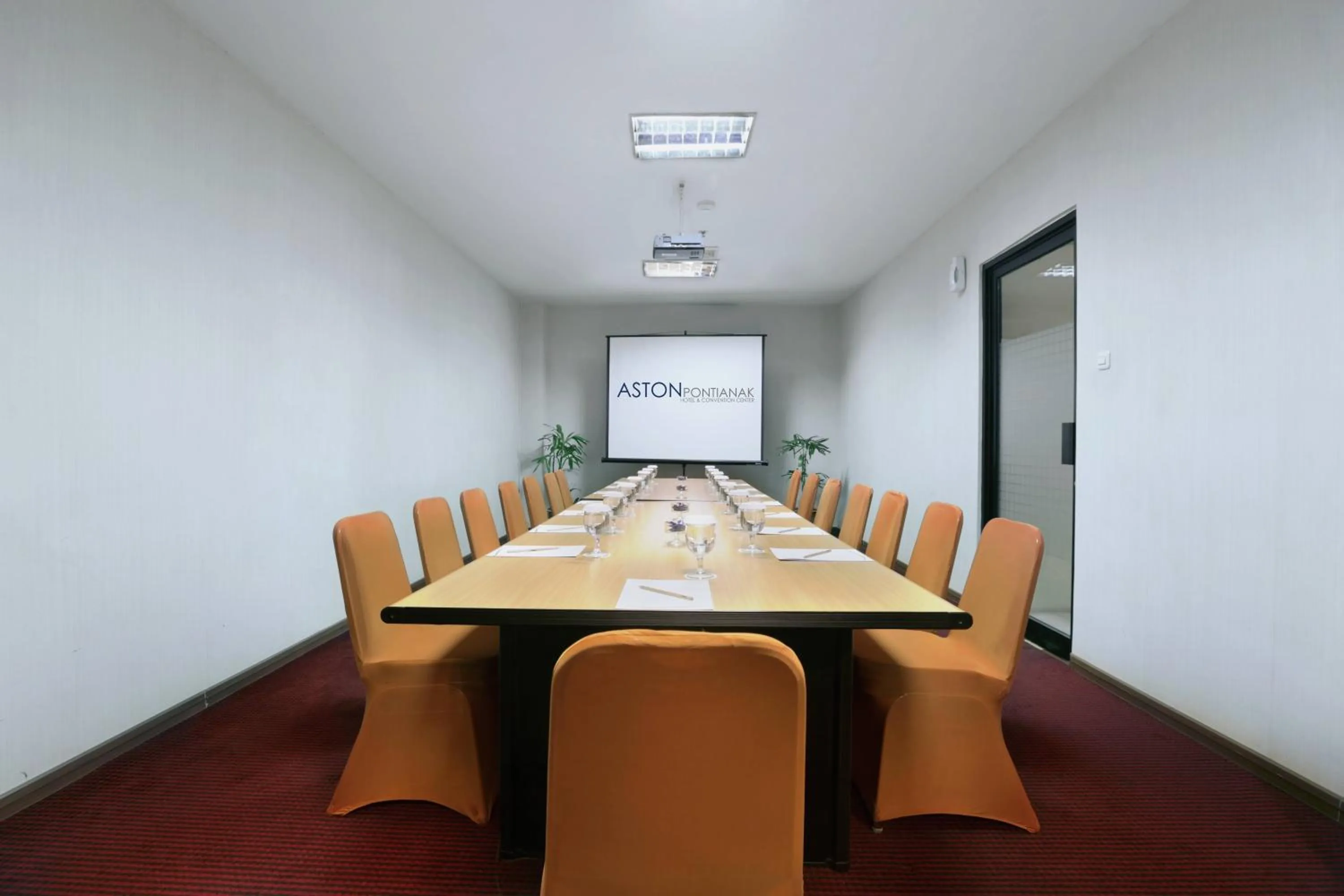 Meeting/conference room in Aston Pontianak Hotel and Convention Center