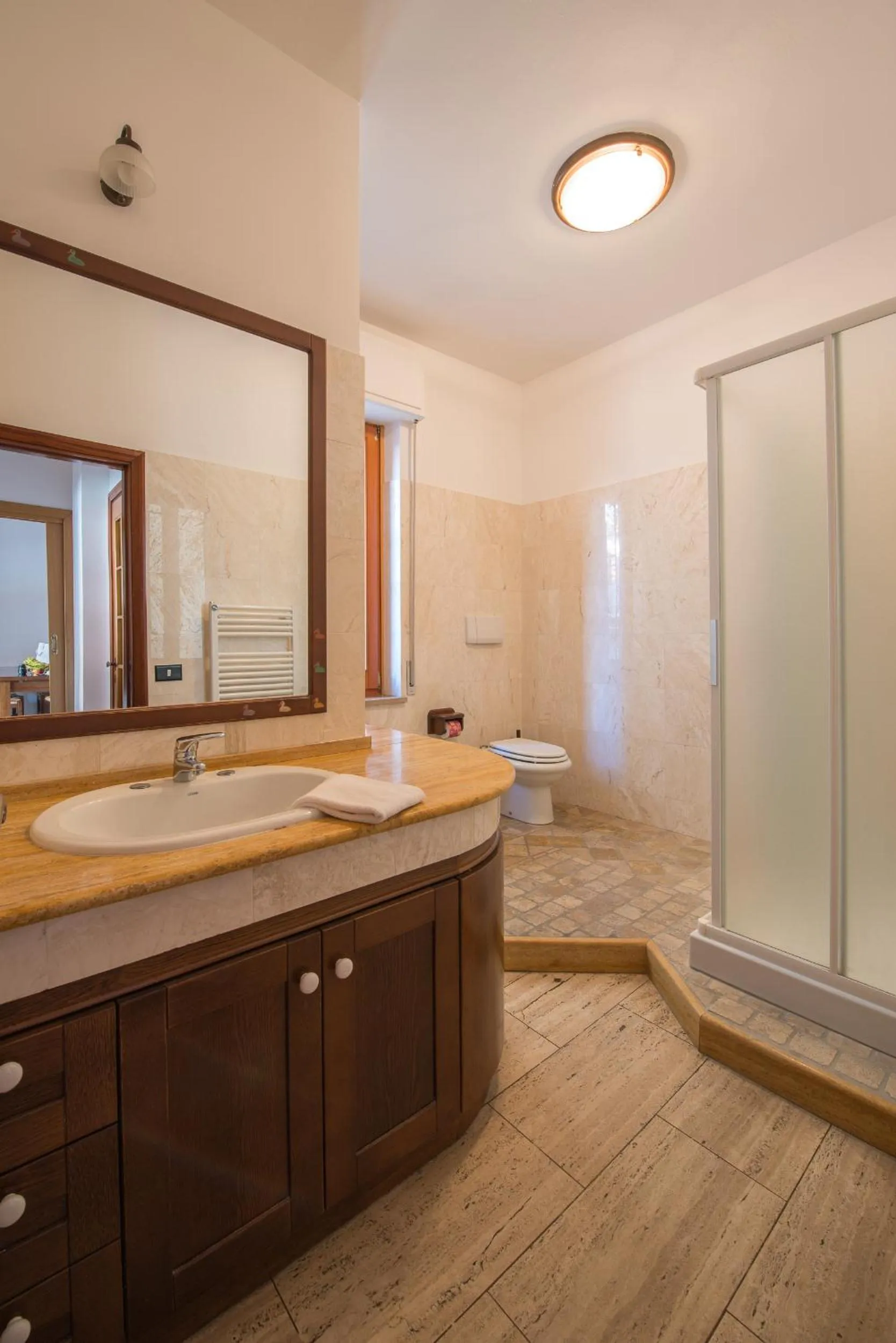 Shower in Residence Palazzo Gasparroni