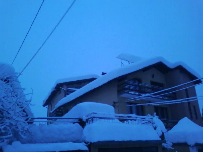 Property building in Mavrikova Kushta