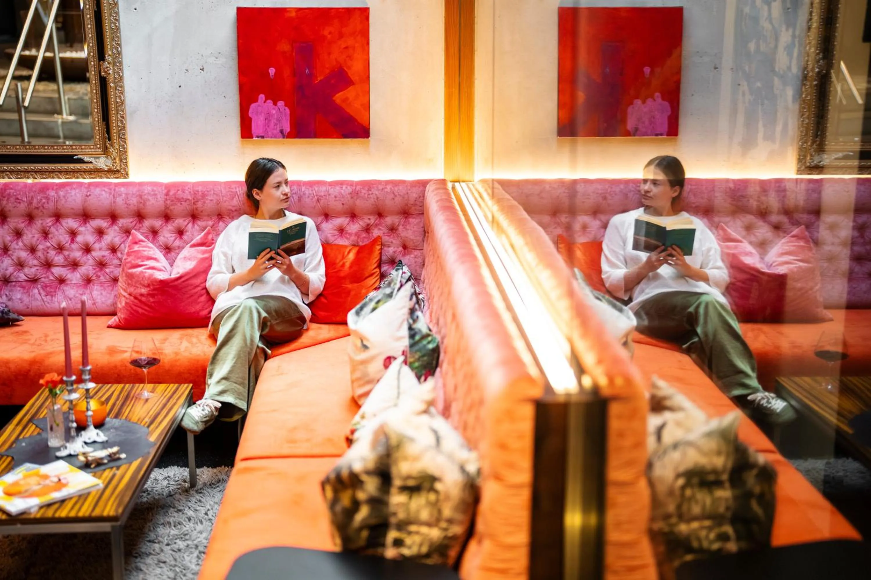 Lobby or reception in "Quality Hosts Arlberg" Hotel Lux Alpinae