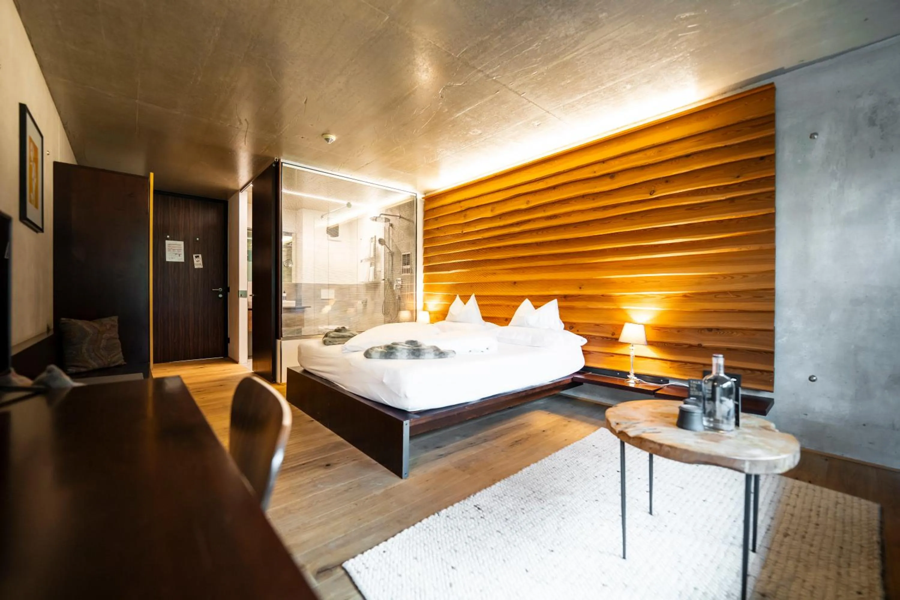 Photo of the whole room, Bed in "Quality Hosts Arlberg" Hotel Lux Alpinae