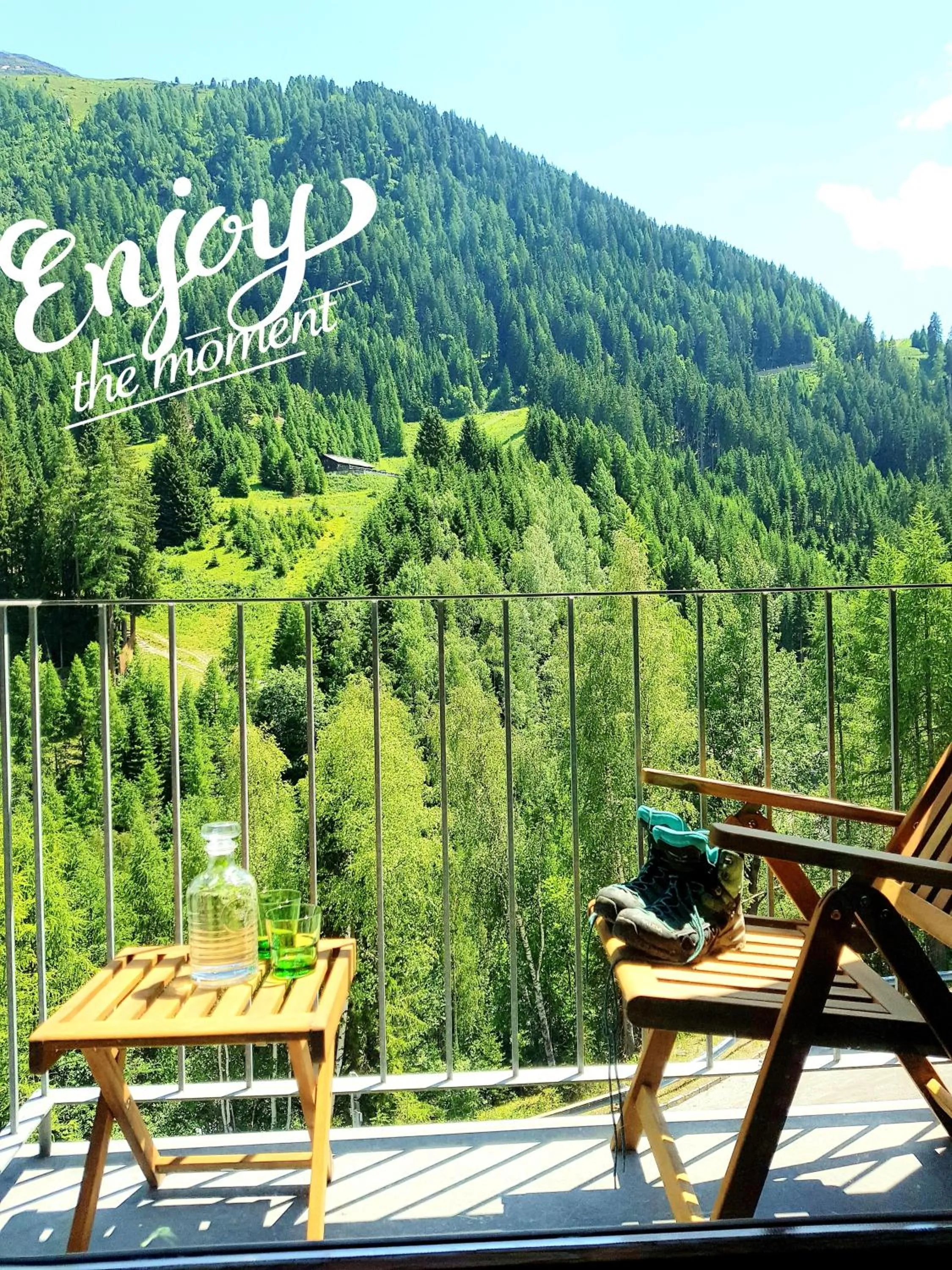 Staff in "Quality Hosts Arlberg" Hotel Lux Alpinae