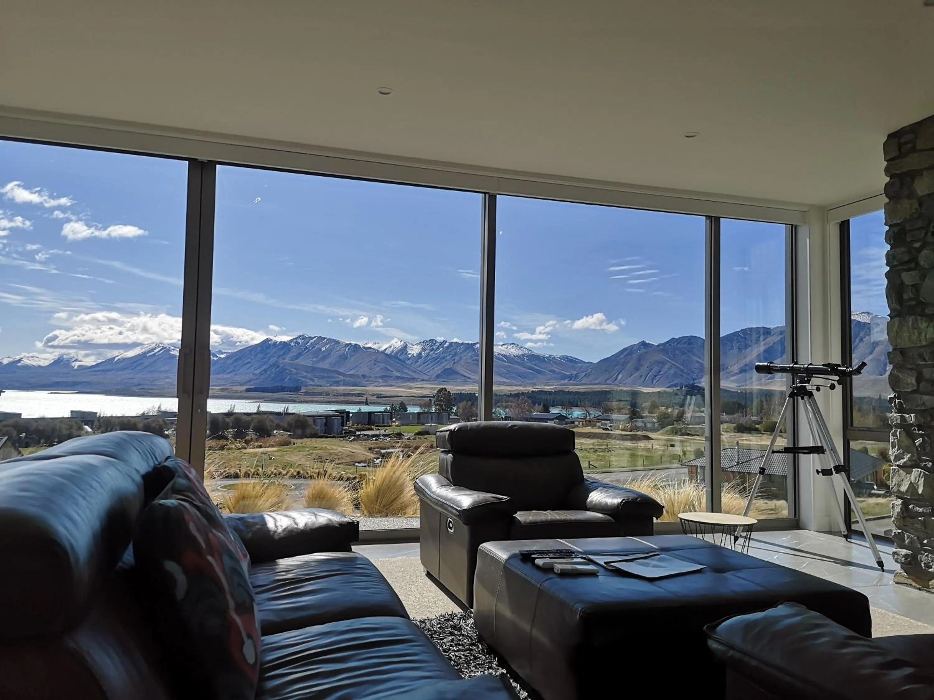 Luxury Lakeview Apartment - Lake Tekapo