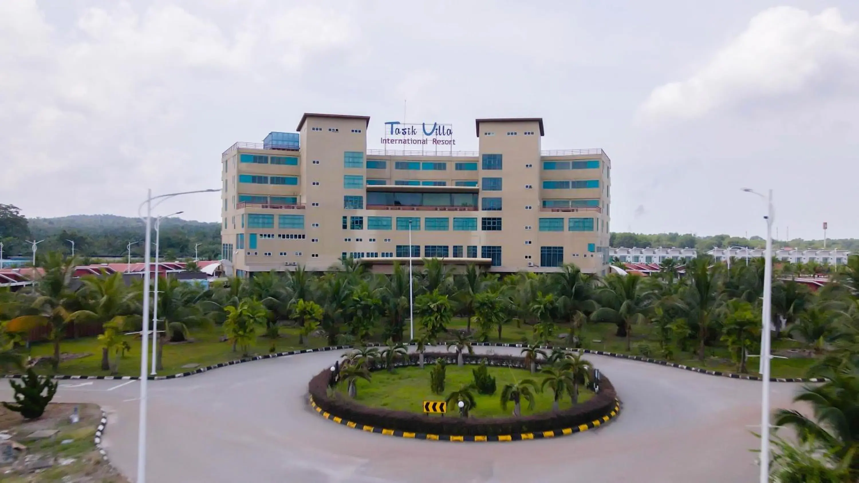 Property building in Tasik Villa International Resort Property building in Tasik Villa International Resort