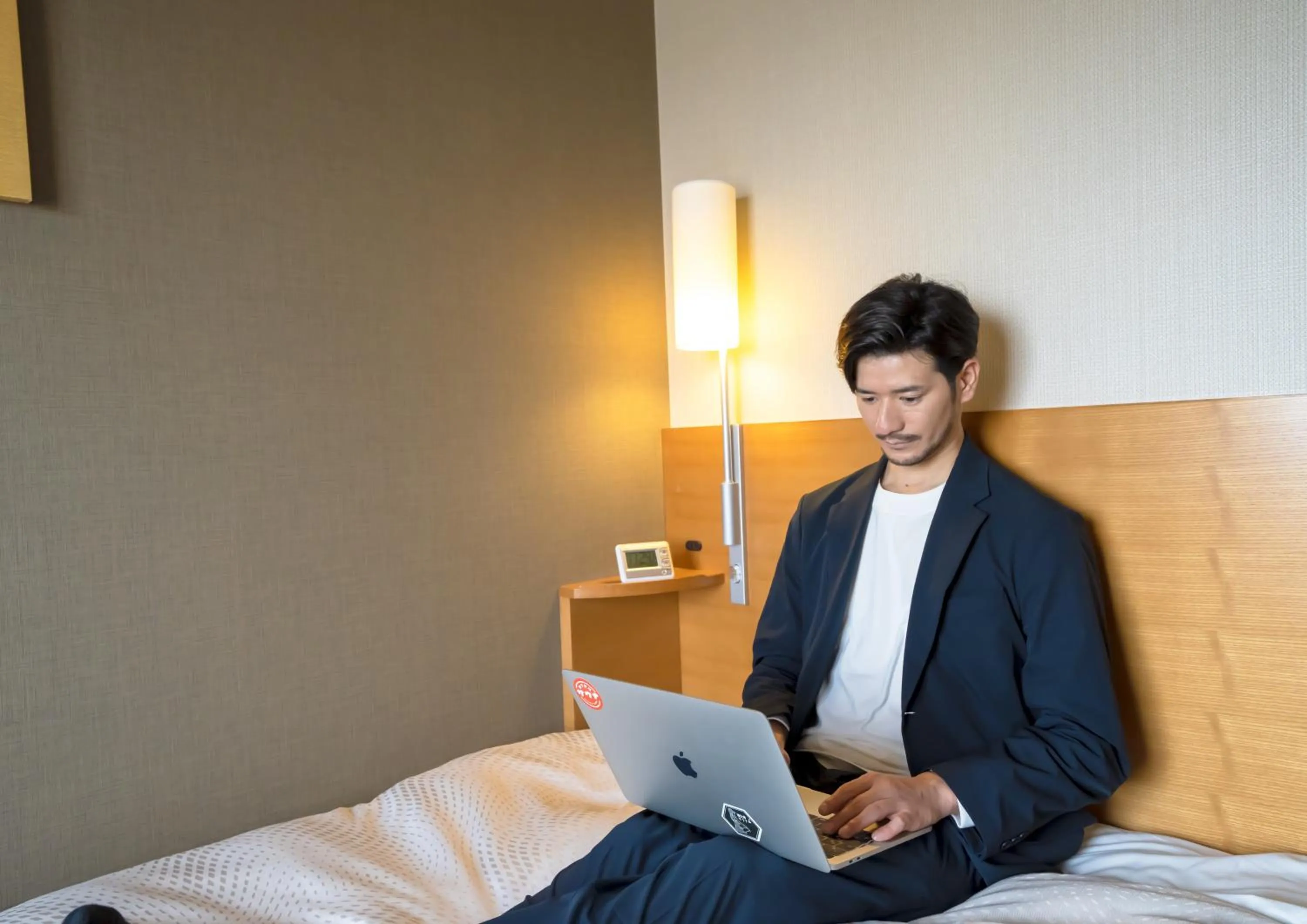 Photo of the whole room, Bed in Ours Inn Hankyu
