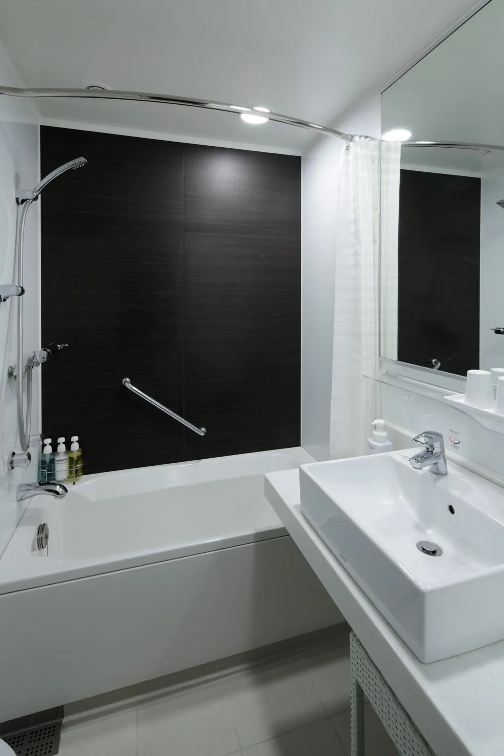 Bathroom in Ours Inn Hankyu