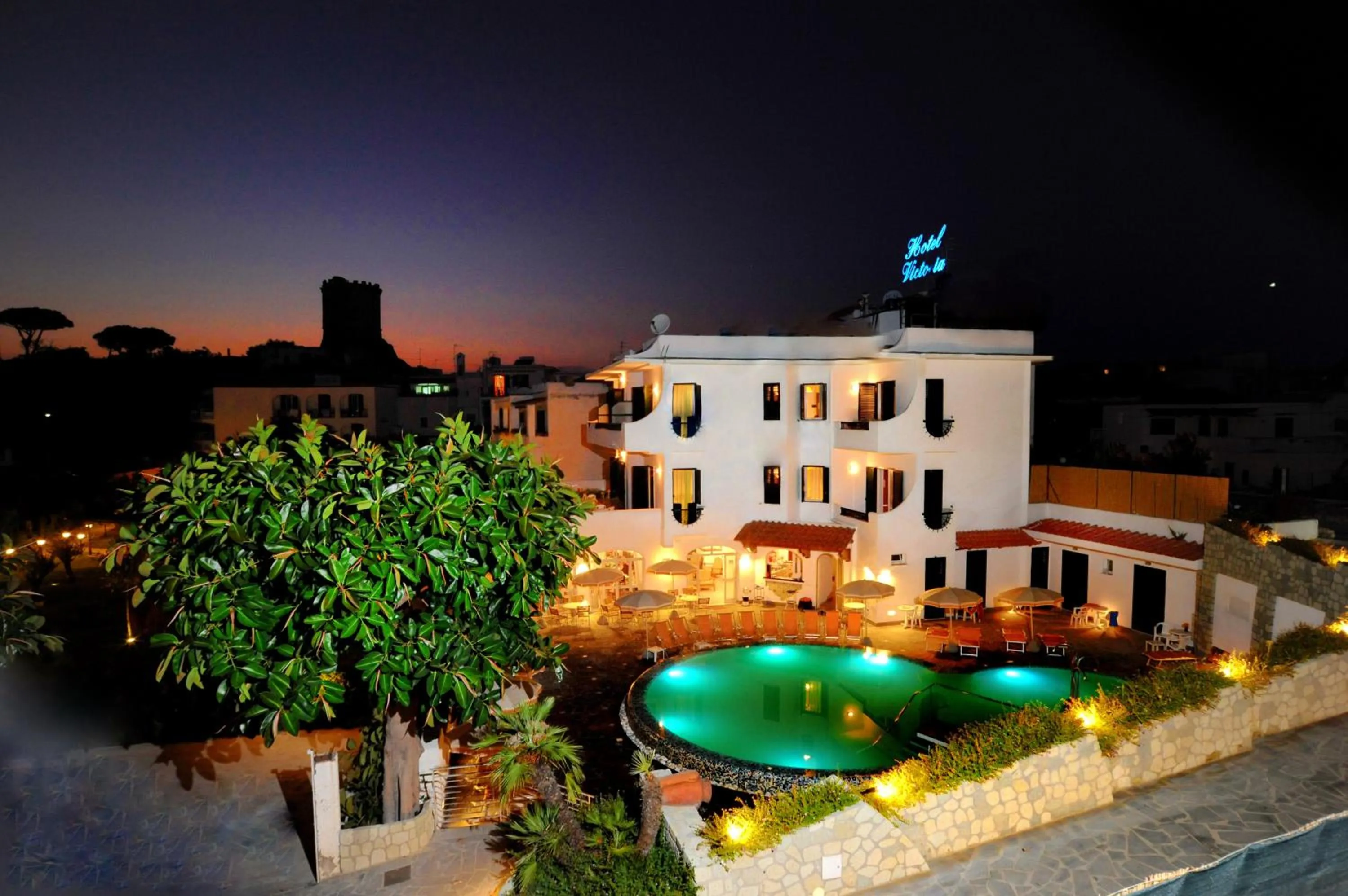 Night in Hotel Park Victoria