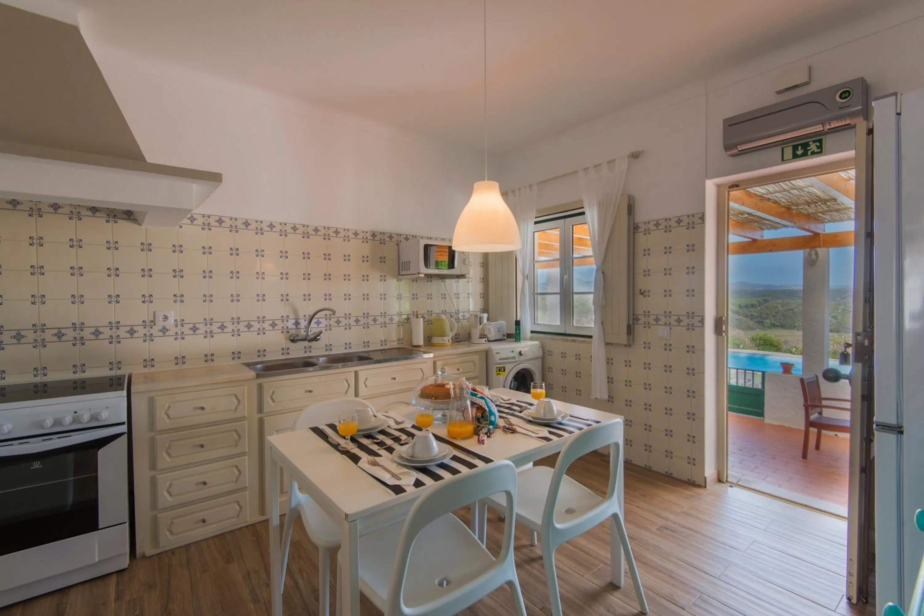 Kitchen or kitchenette in Monte Do Zambujeiro