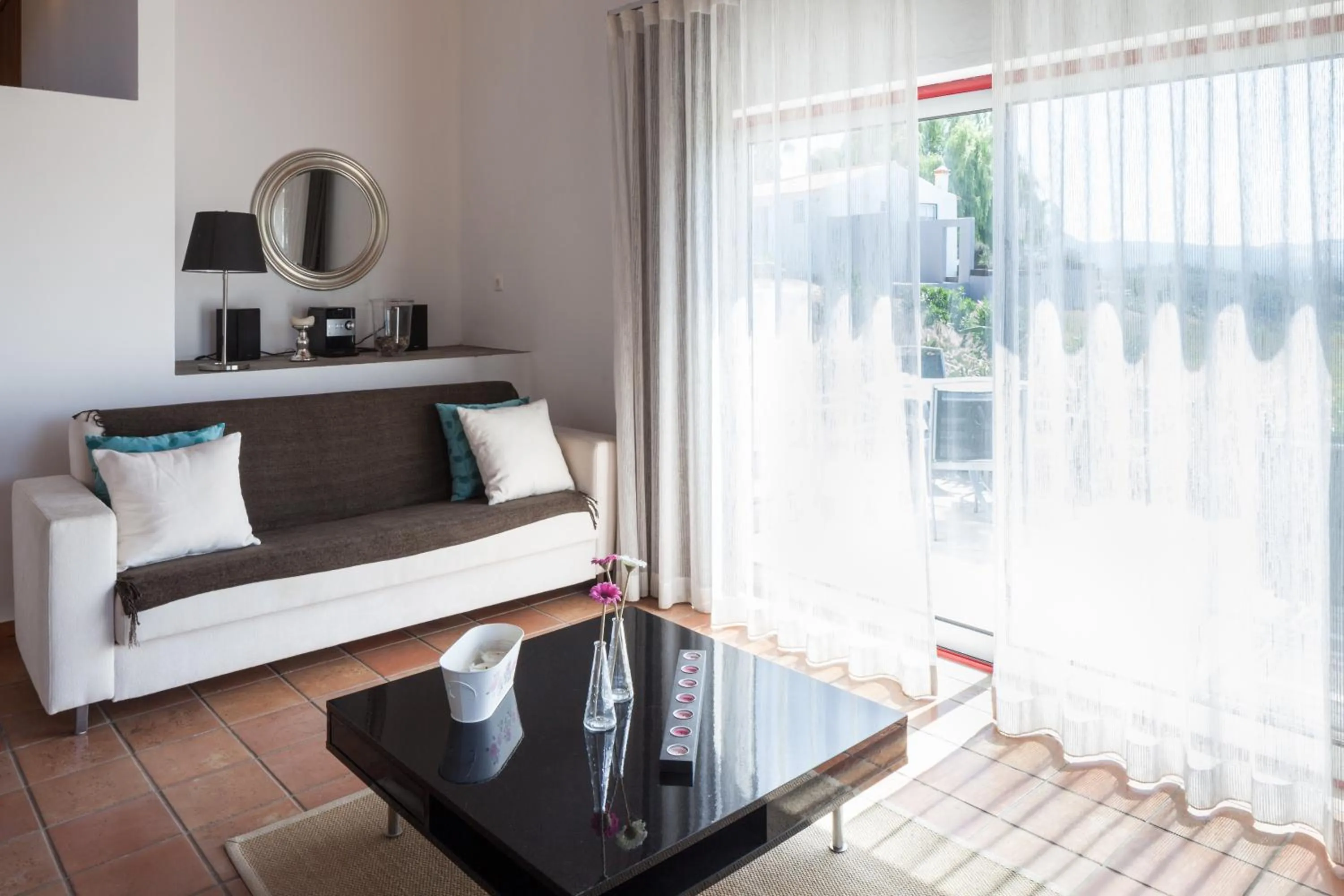 Seating area, Bed in Monte Do Zambujeiro