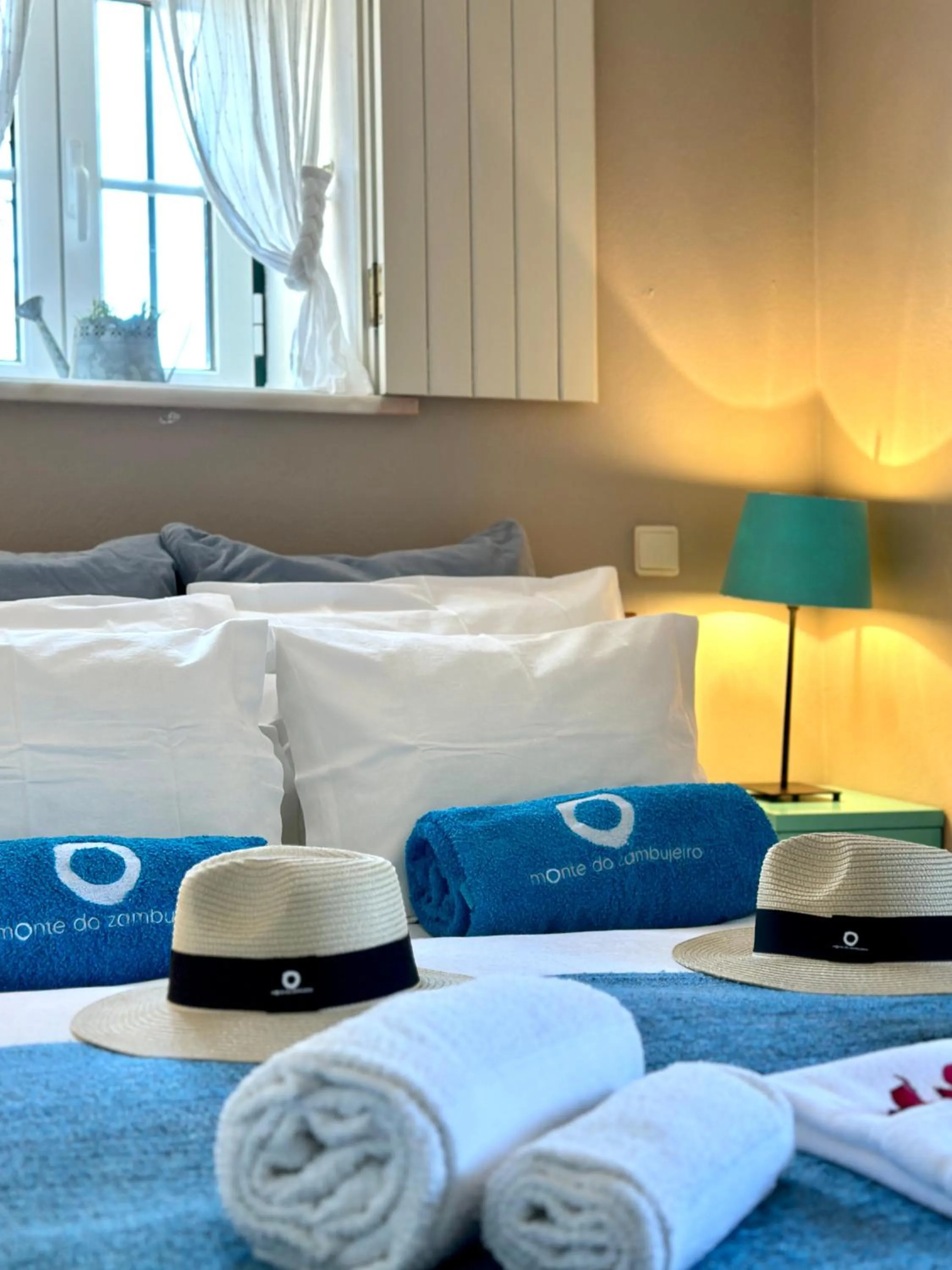 Bed in Monte Do Zambujeiro
