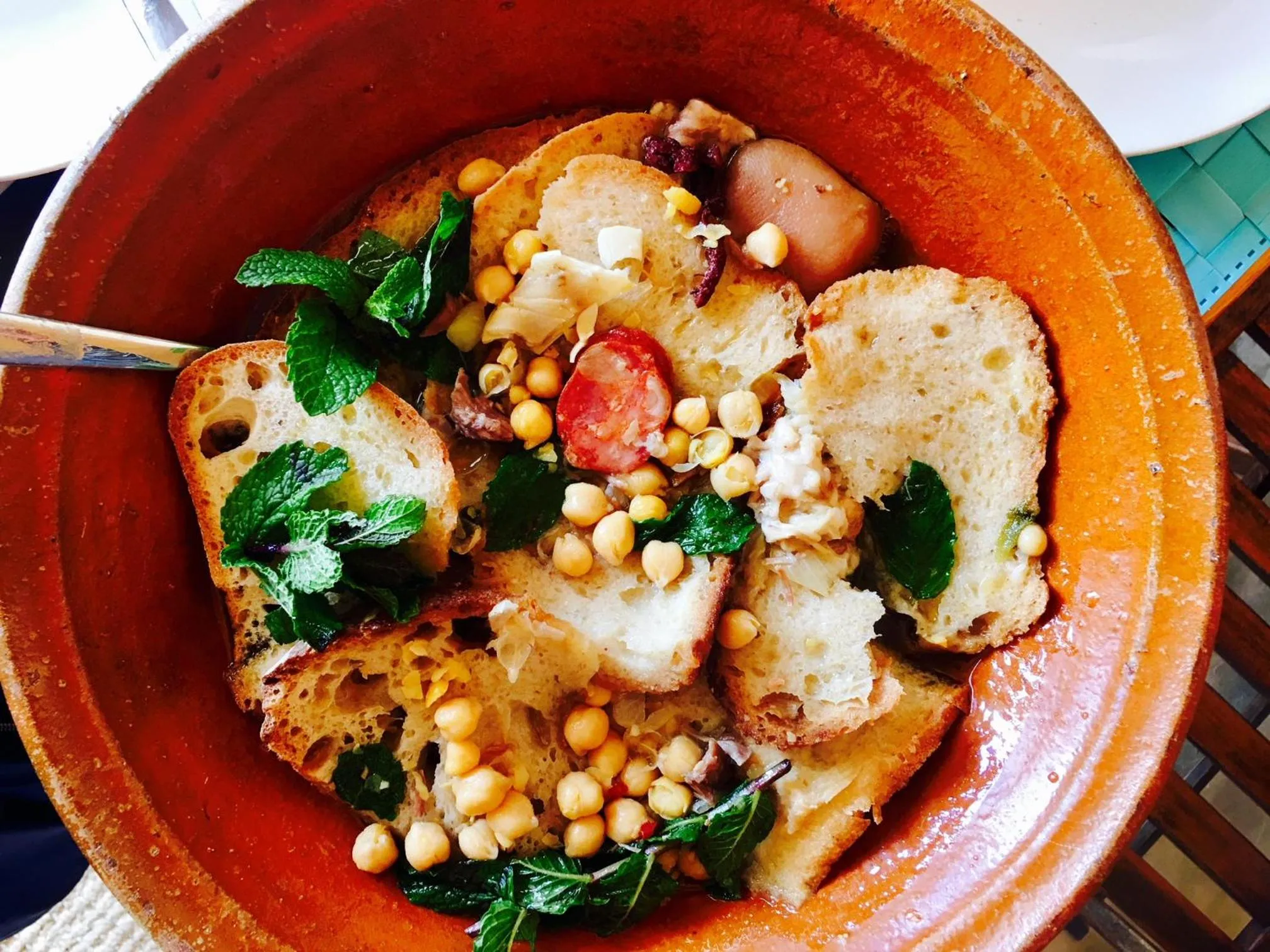 Restaurant/places to eat in Monte Do Zambujeiro