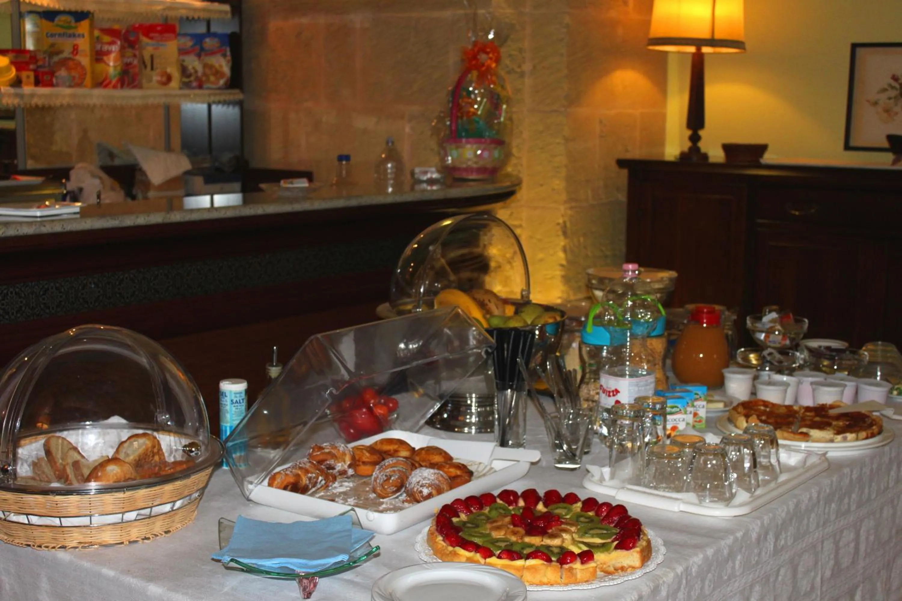 Restaurant/places to eat in Villa Papaleo B&B