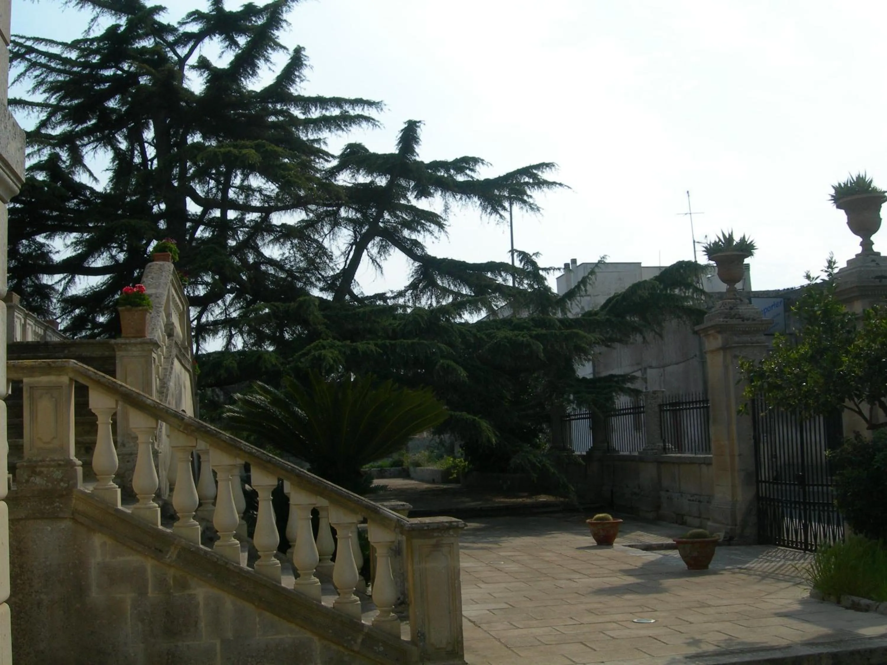 Facade/entrance in Villa Papaleo B&B