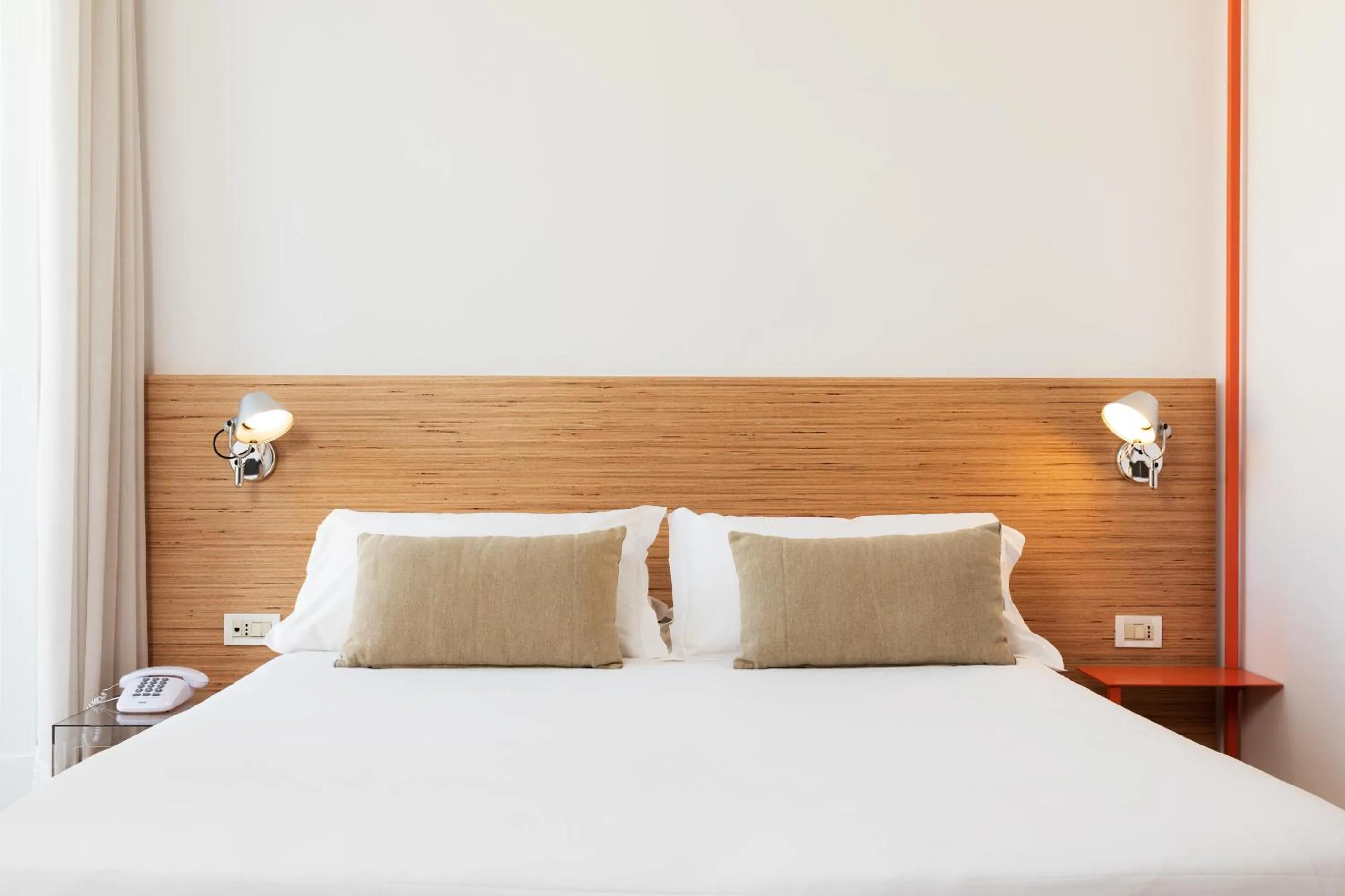 Bedroom, Bed in Hotel Piazza Bellini & Apartments