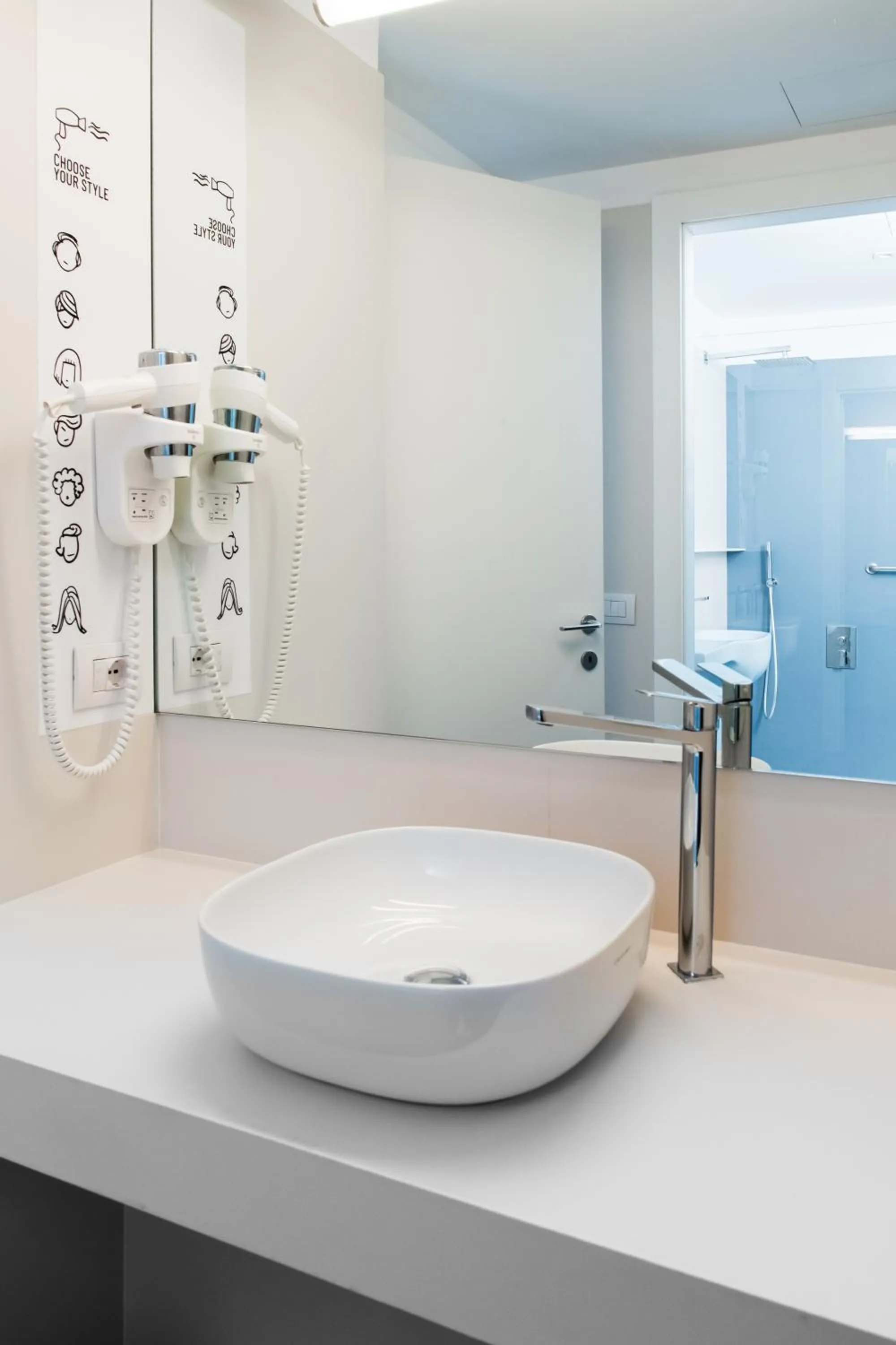 Bathroom in Hotel Piazza Bellini & Apartments