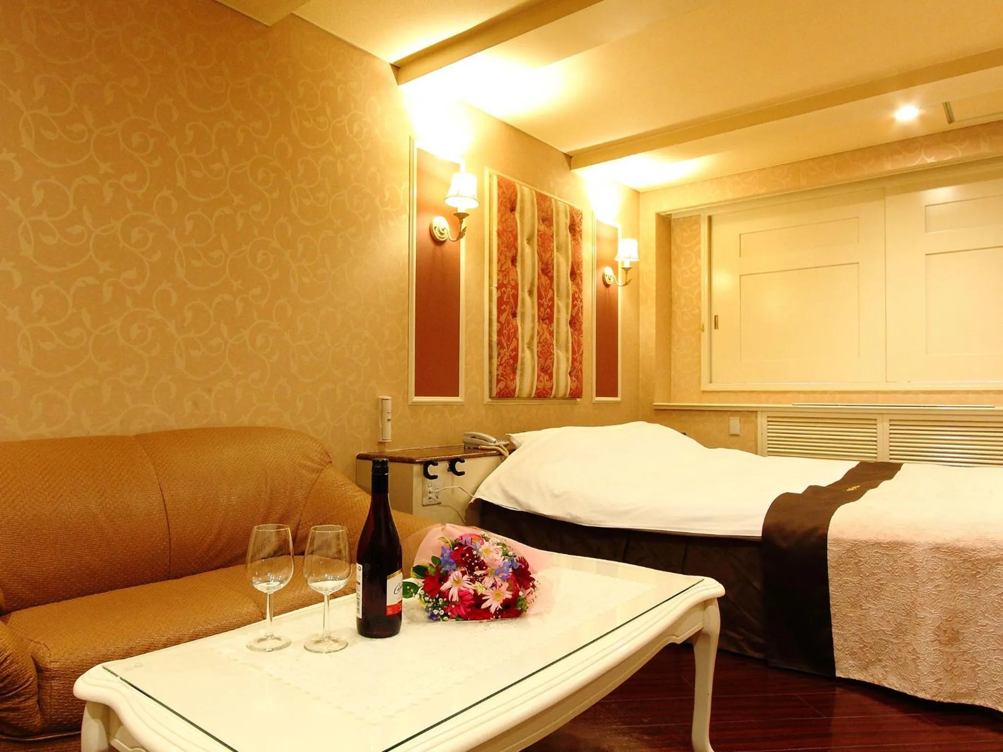 Photo of the whole room, Bed in Restay Niigata (Adult Only)