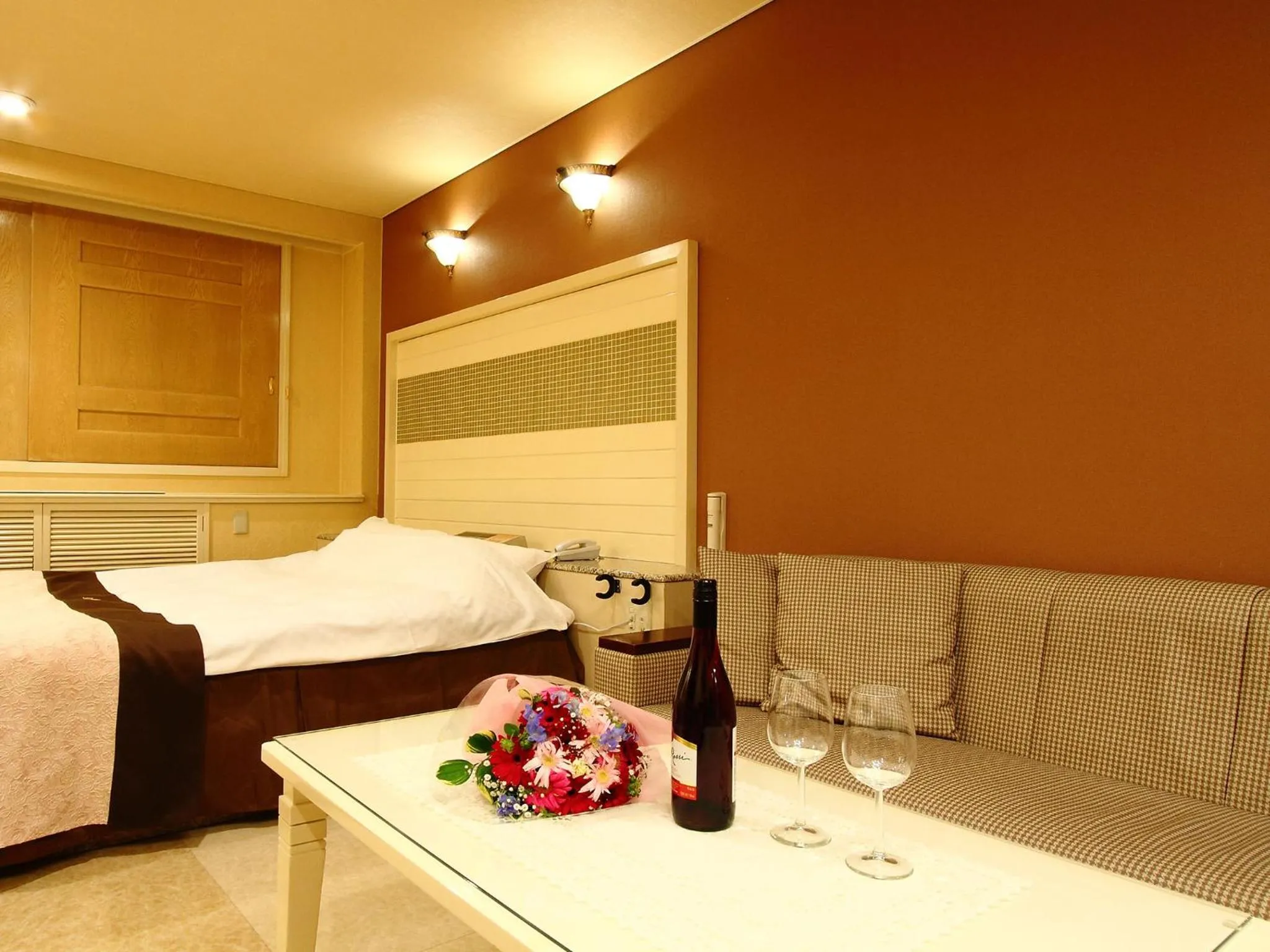 Photo of the whole room, Bed in Restay Niigata (Adult Only)