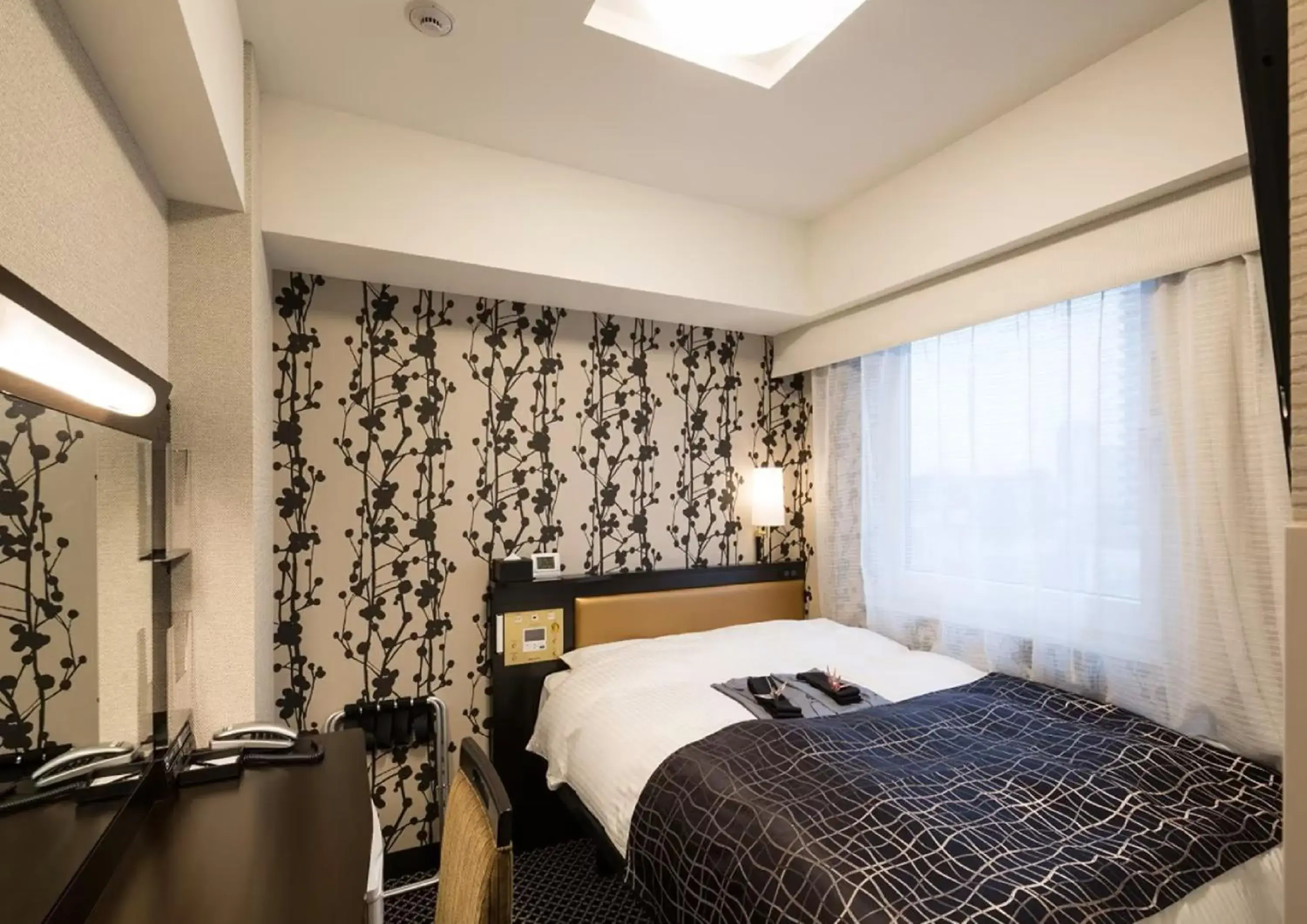 Bed in APA Hotel Kanda Ekimae Bed in APA Hotel Kanda Ekimae